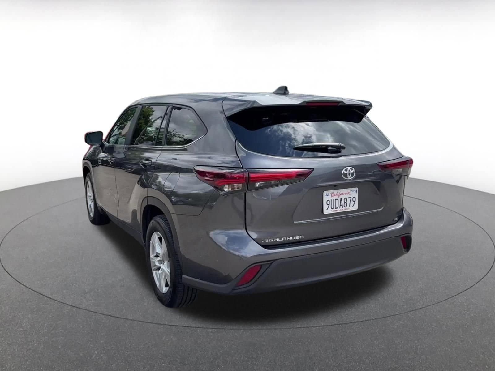 Thumbnail: 2025 Toyota Highlander - 10