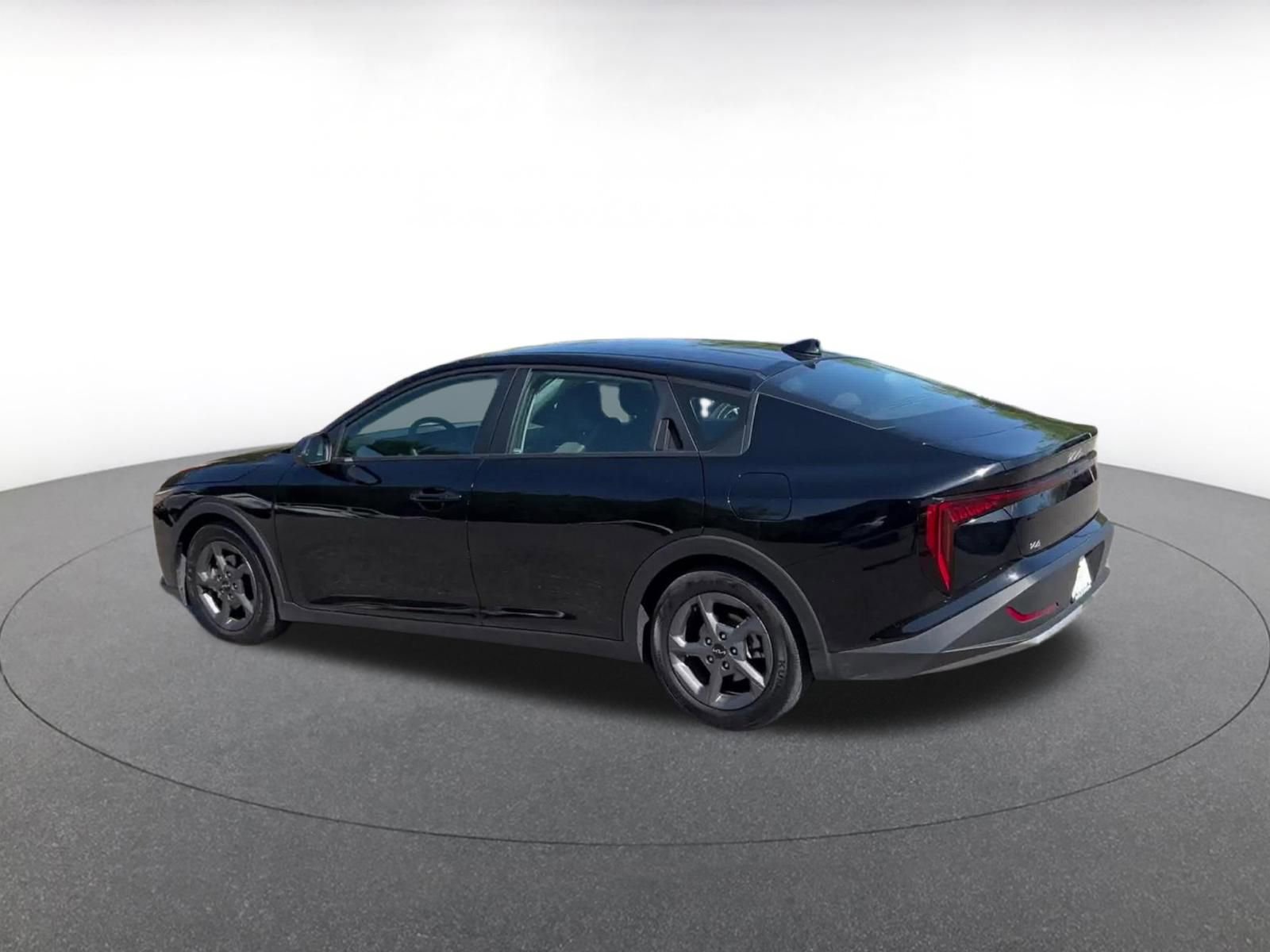 Thumbnail: 2025 Kia K4 - 9