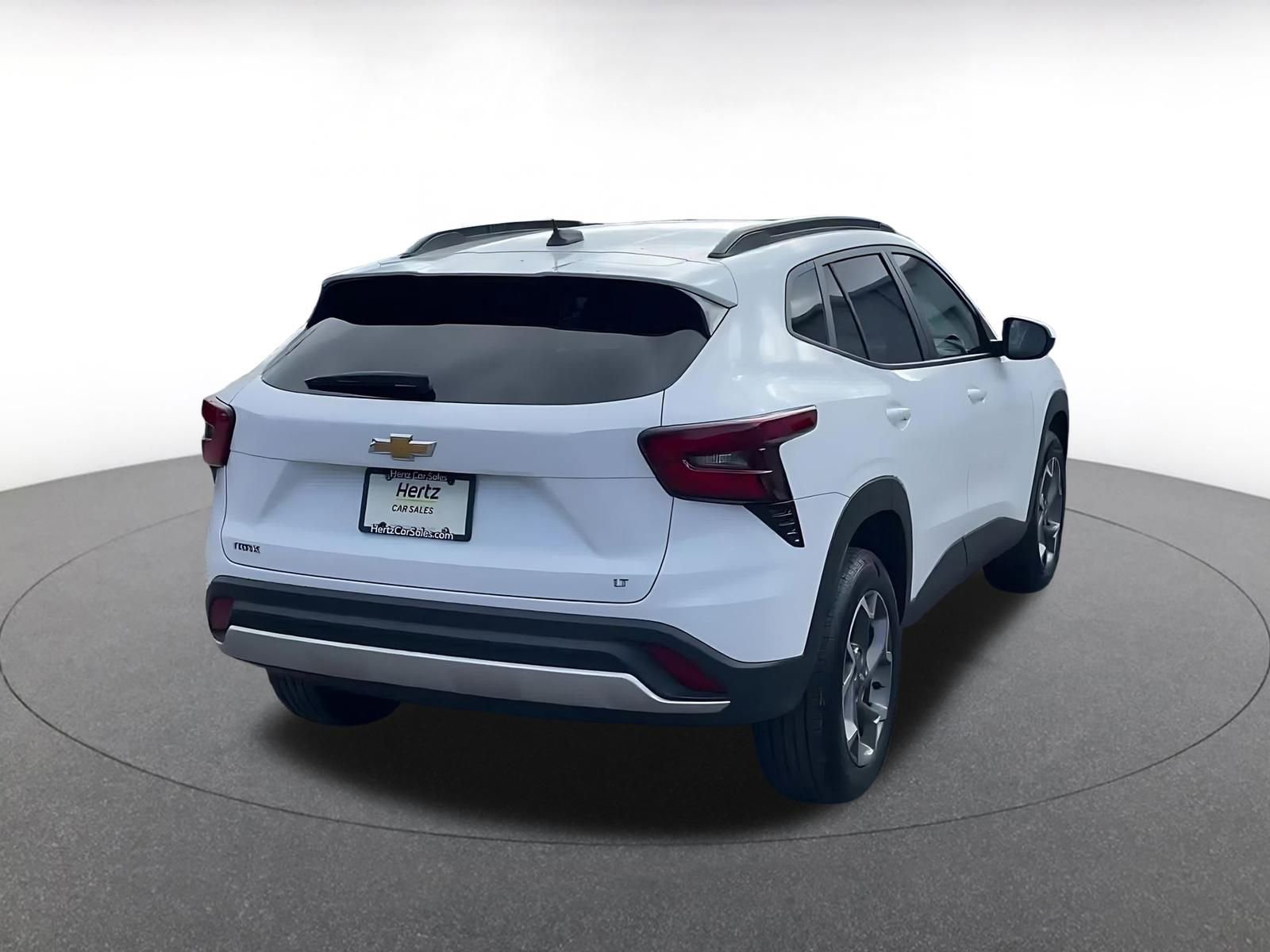 Thumbnail: 2025 Chevrolet Trax - 12