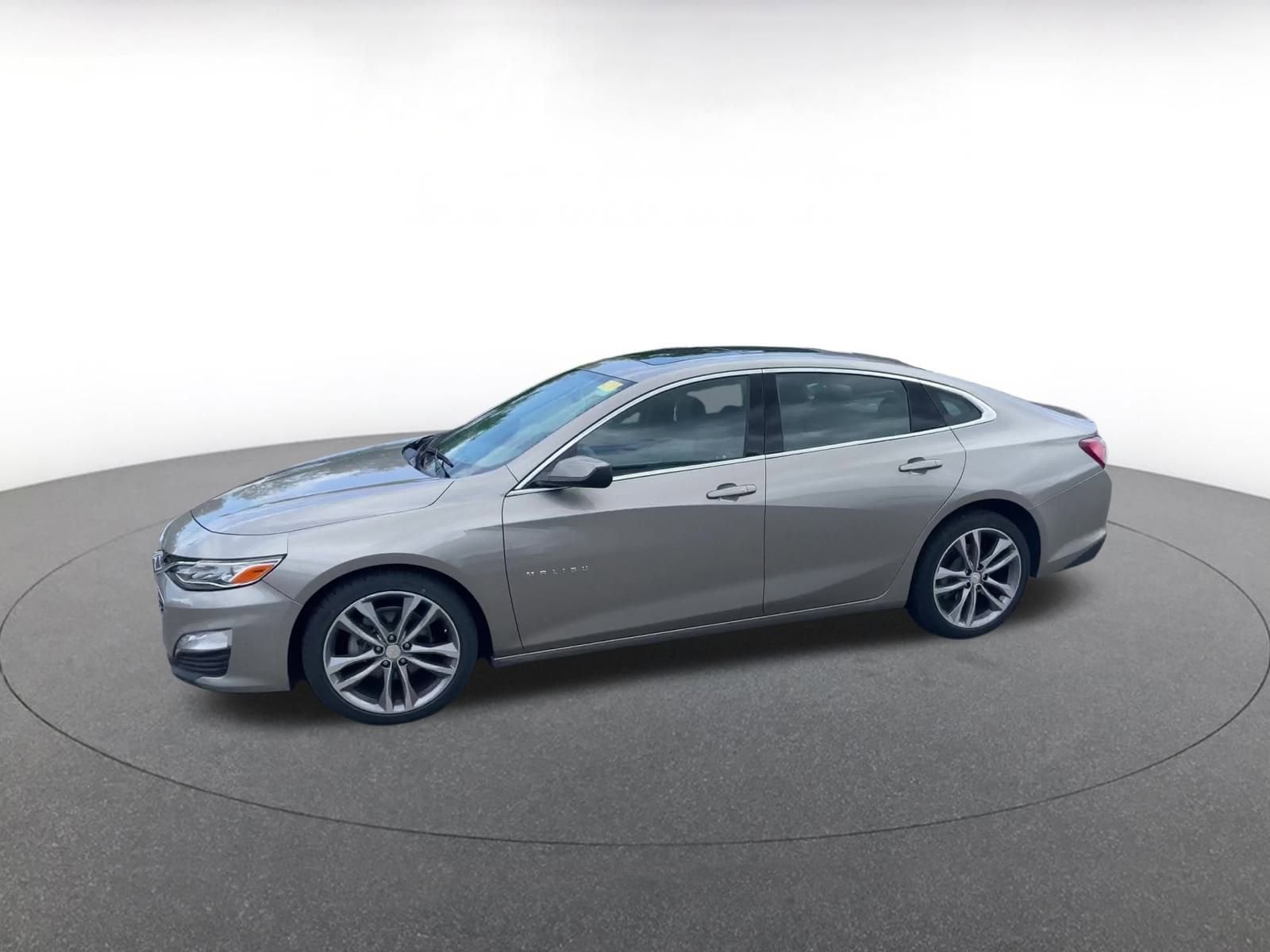 Thumbnail: 2024 Chevrolet Malibu - 7
