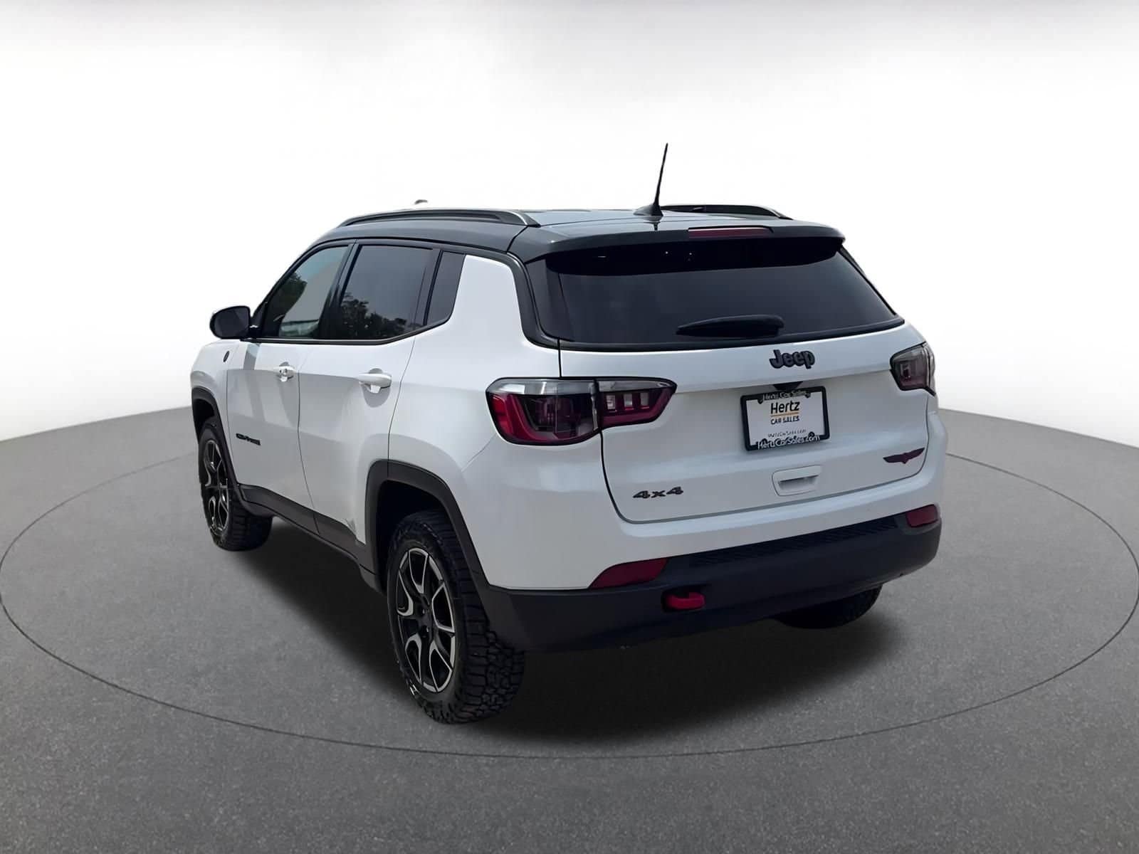 Thumbnail: 2025 Jeep Compass - 10