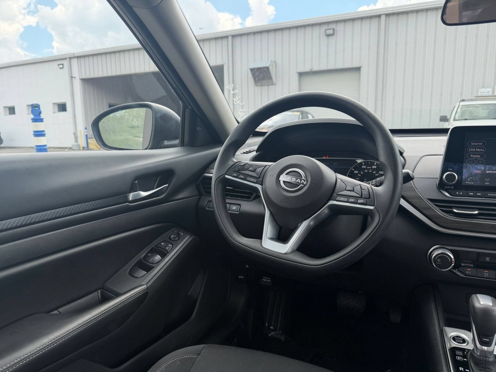 Thumbnail: 2025 Nissan Altima - 29
