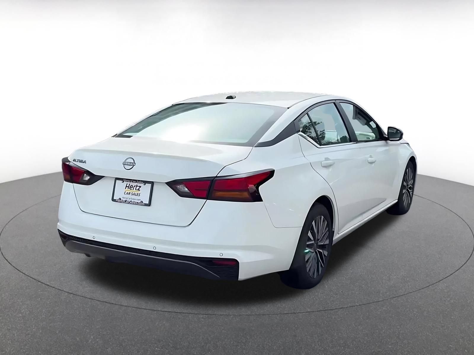Thumbnail: 2026 Nissan Altima - 12