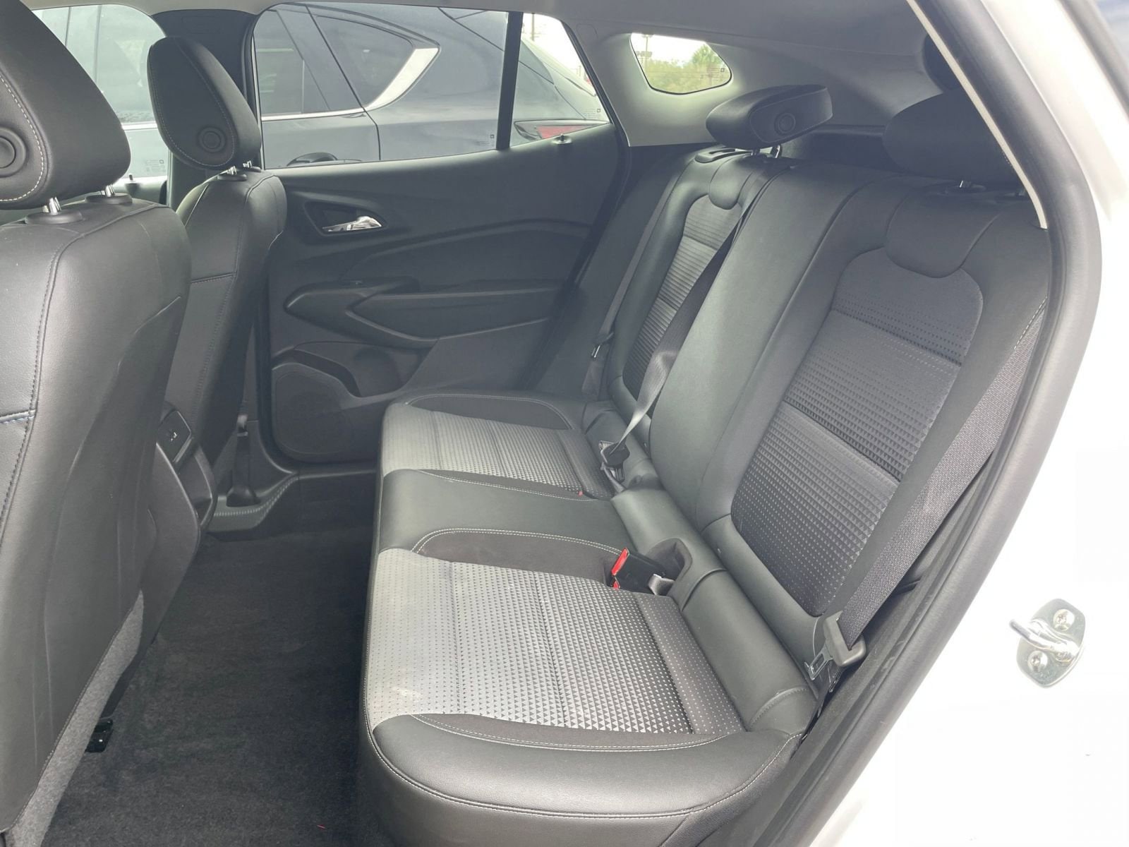 Thumbnail: 2025 Chevrolet Trax - 24