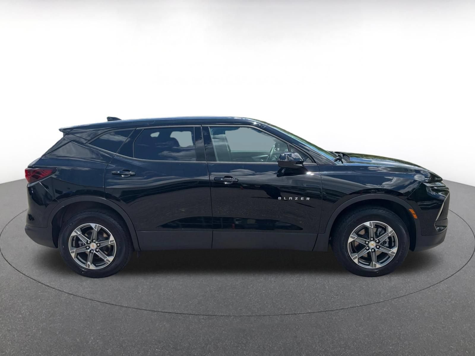 Thumbnail: 2025 Chevrolet Blazer - 15