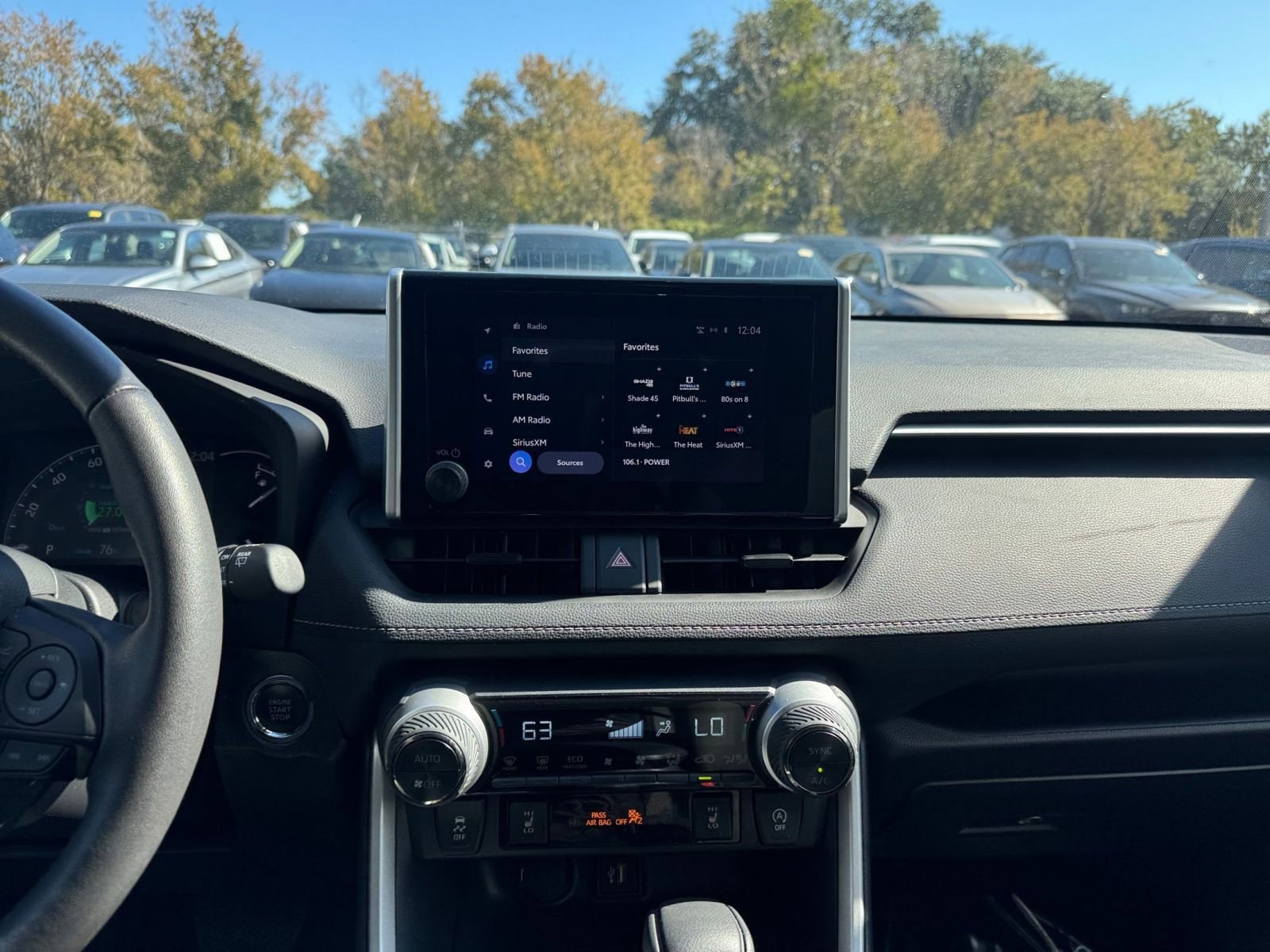 Thumbnail: 2025 Toyota RAV4 - 21