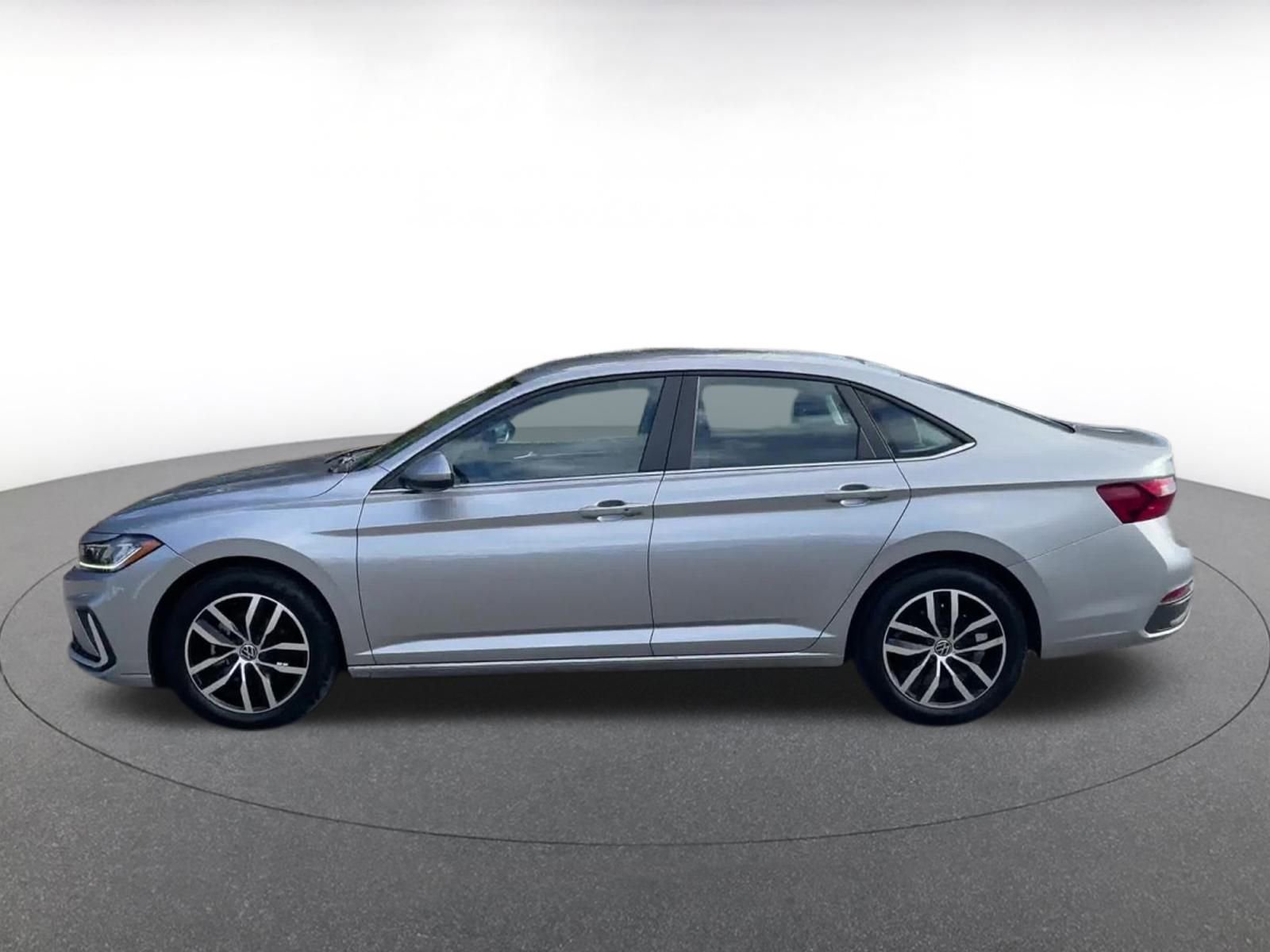 Thumbnail: 2025 Volkswagen Jetta - 8