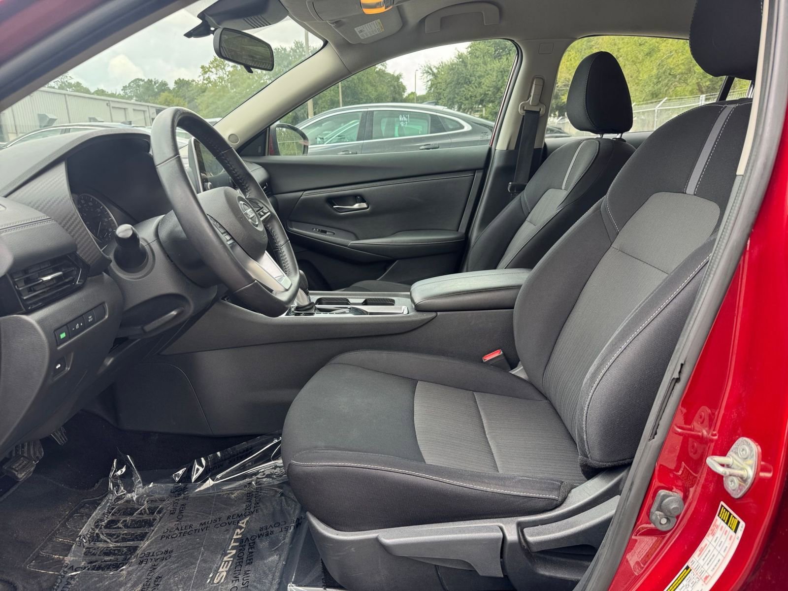 Thumbnail: 2021 Nissan Sentra - 24