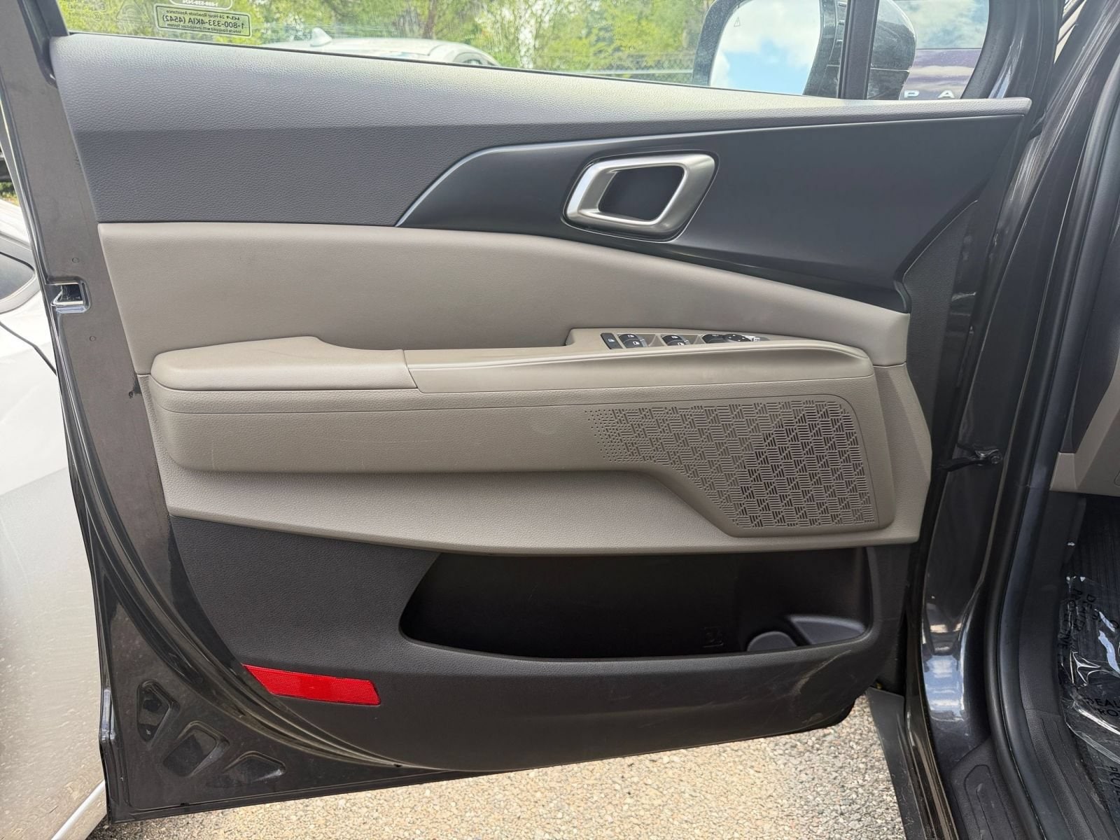 Thumbnail: 2026 Kia Carnival - 18