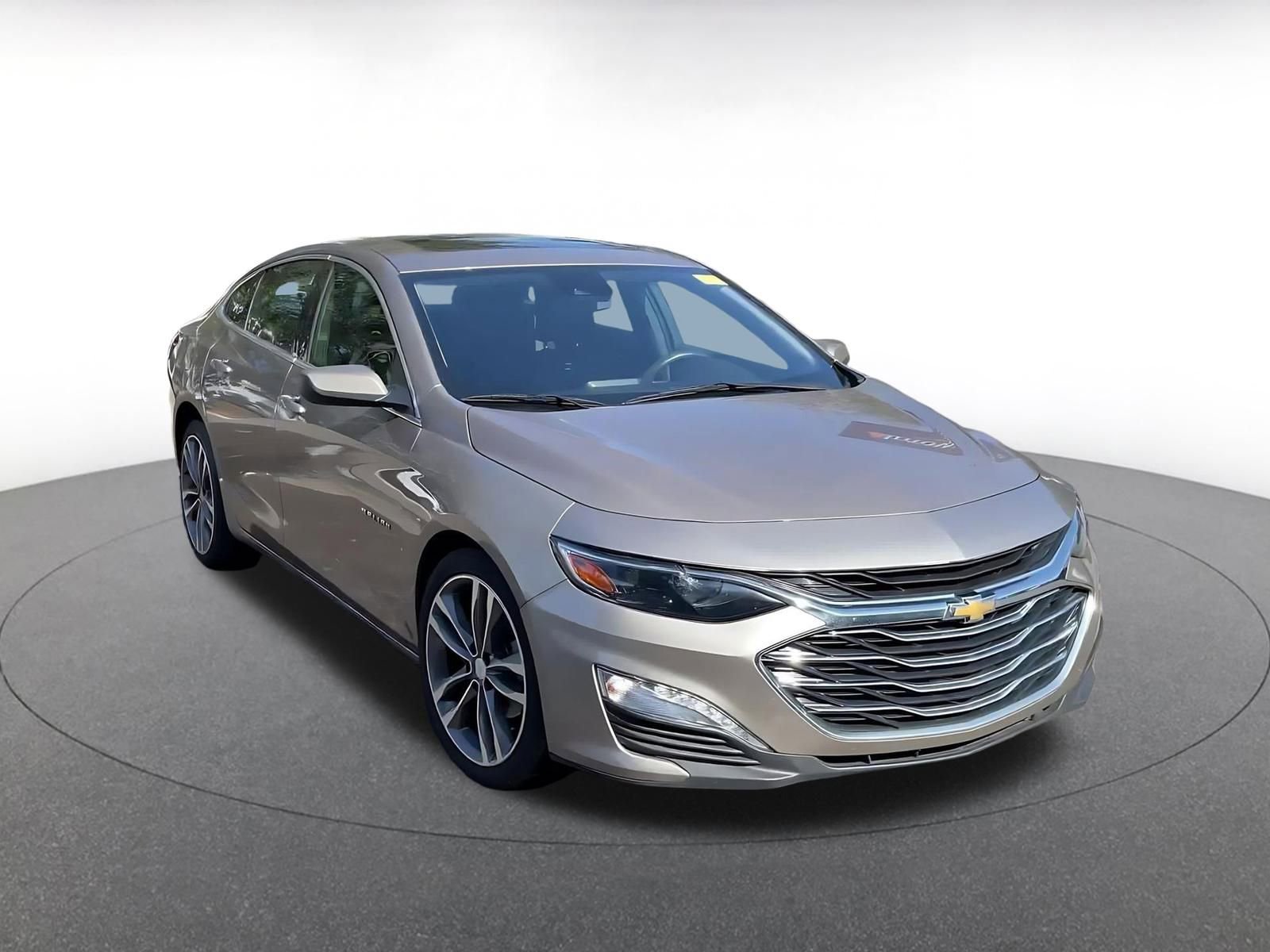 Thumbnail: 2023 Chevrolet Malibu - 2