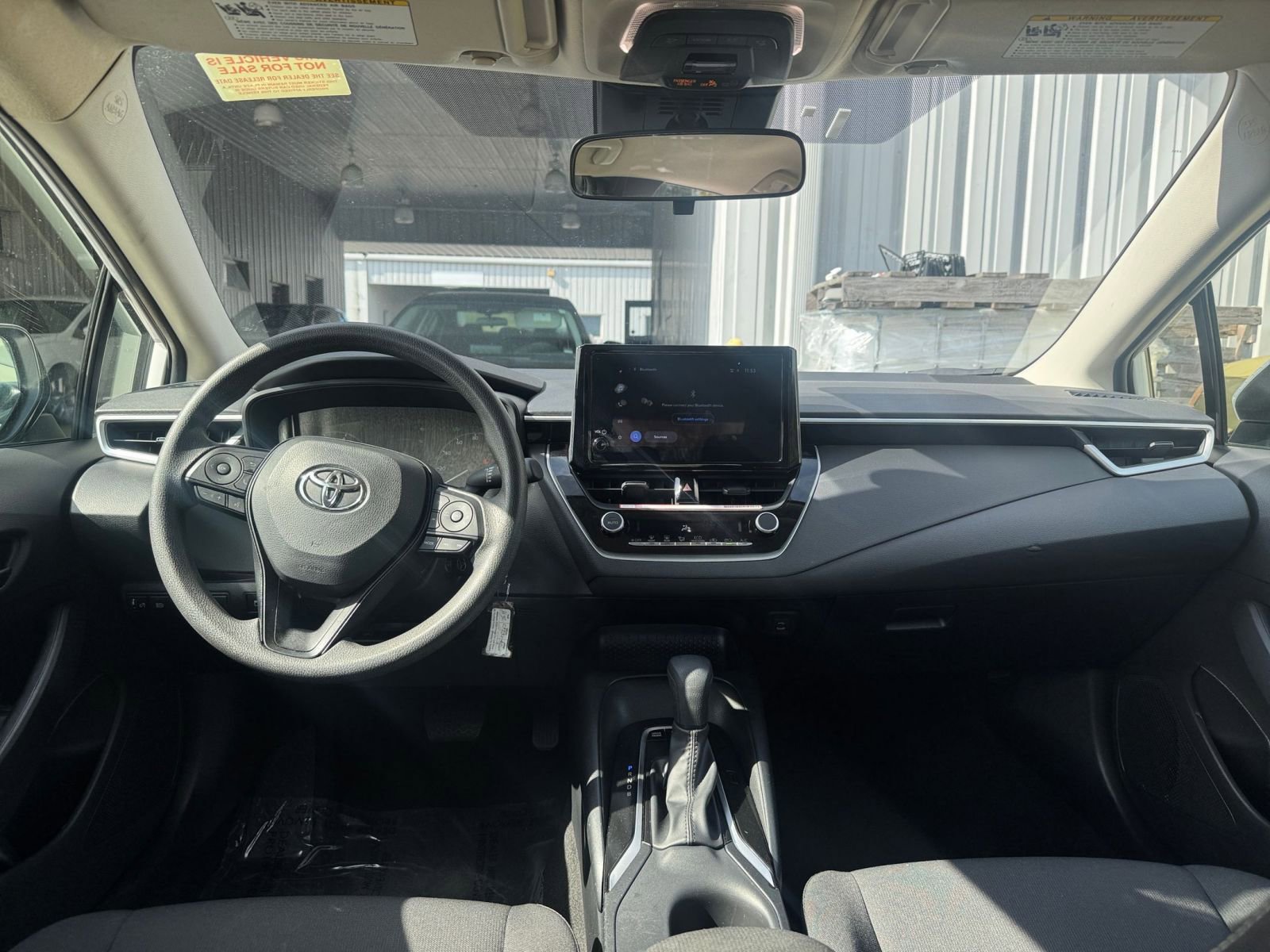 Thumbnail: 2025 Toyota Corolla - 31