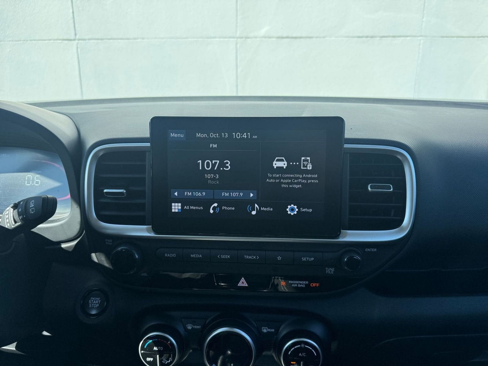 Thumbnail: 2025 Hyundai Venue - 21