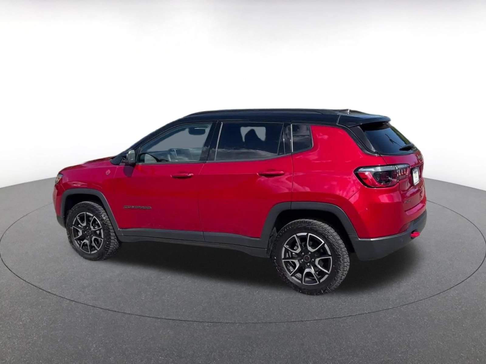 Thumbnail: 2025 Jeep Compass - 9