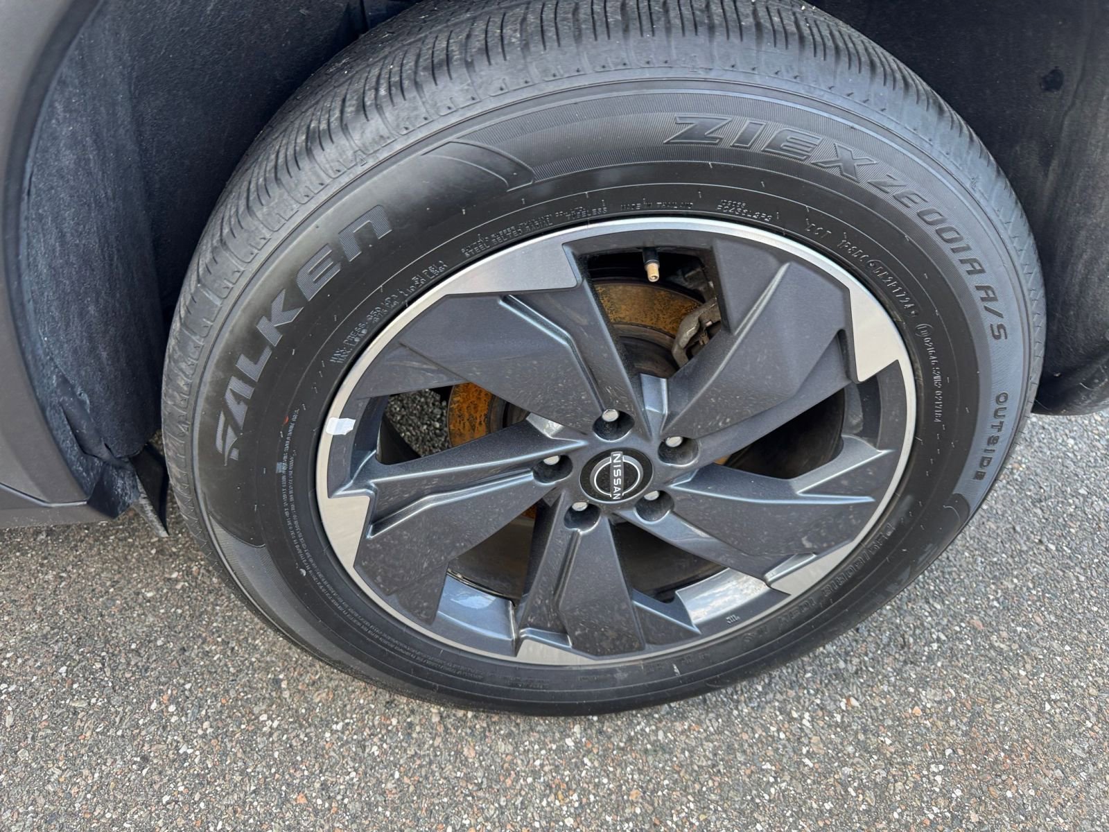 Thumbnail: 2025 Nissan Rogue - 32