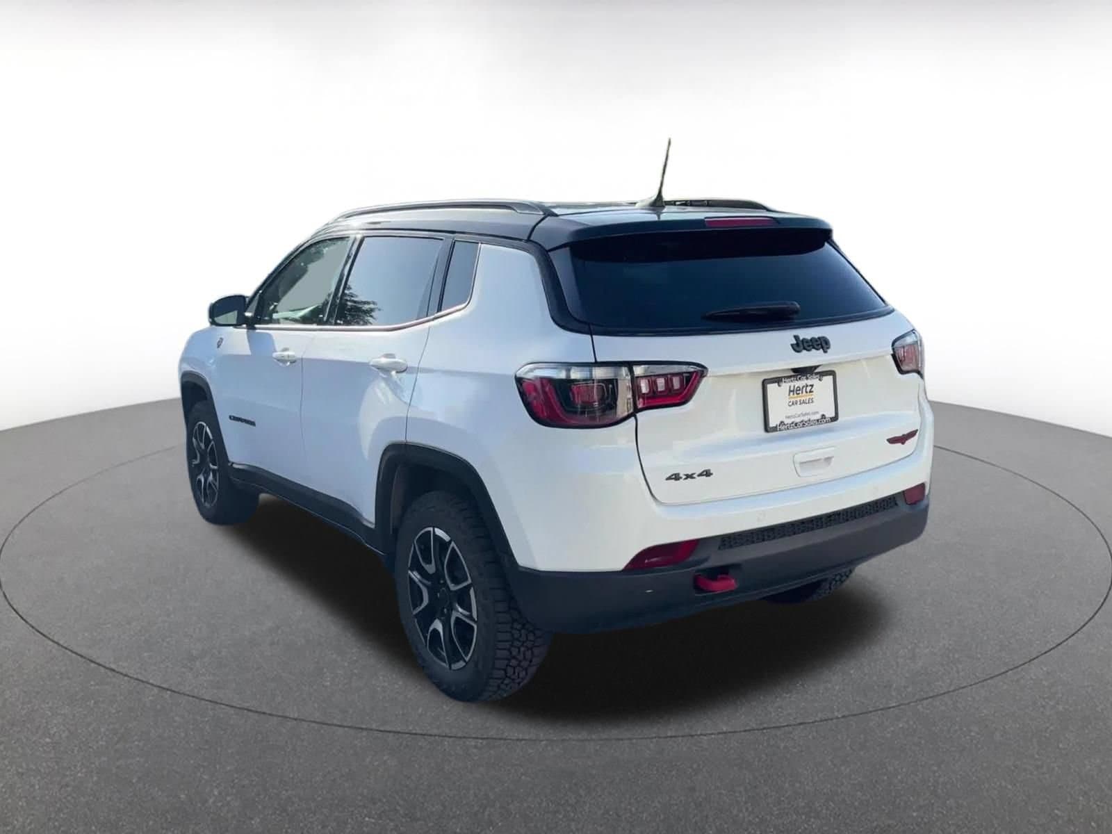 Thumbnail: 2025 Jeep Compass - 10