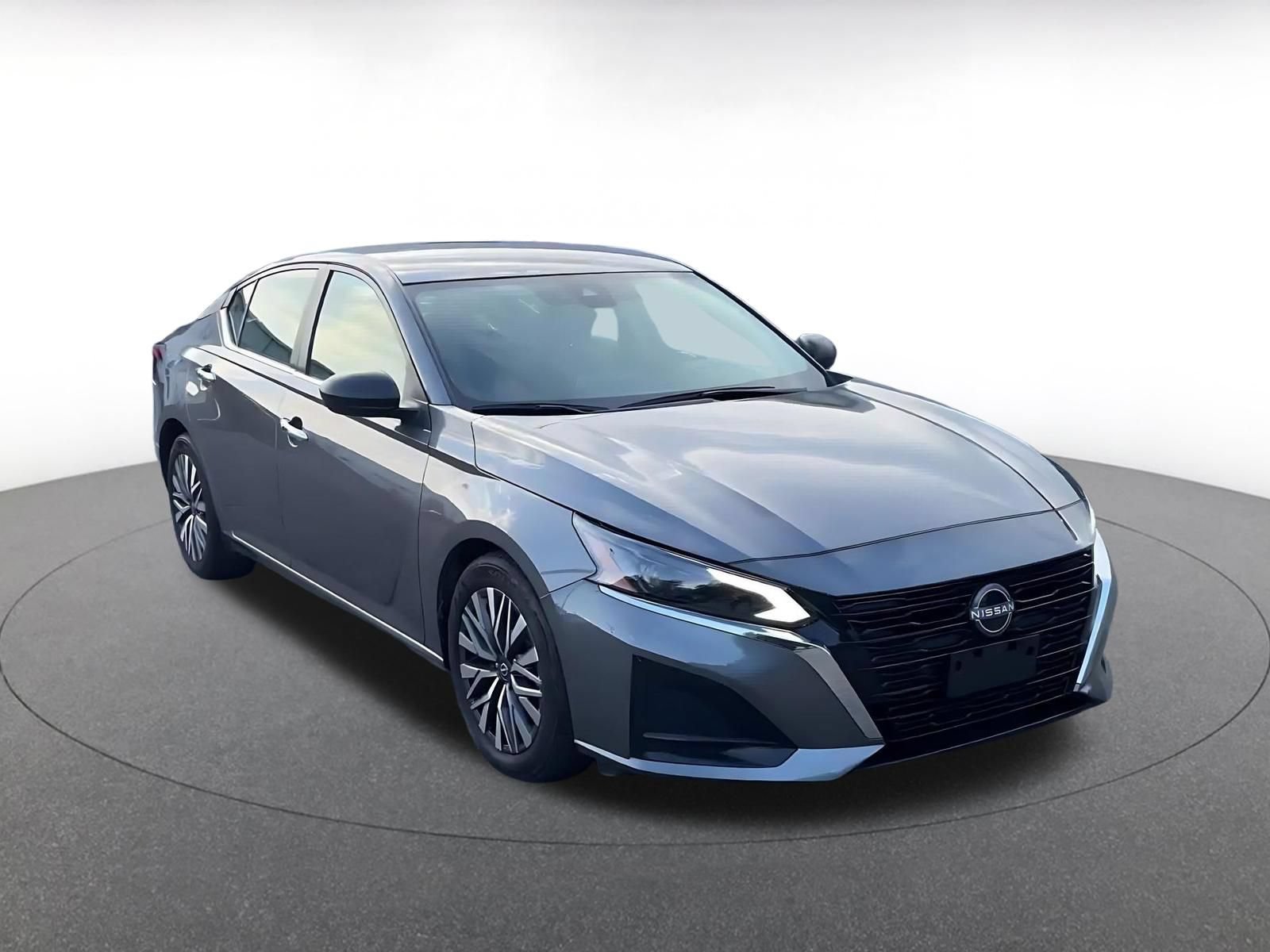 Thumbnail: 2025 Nissan Altima - 2