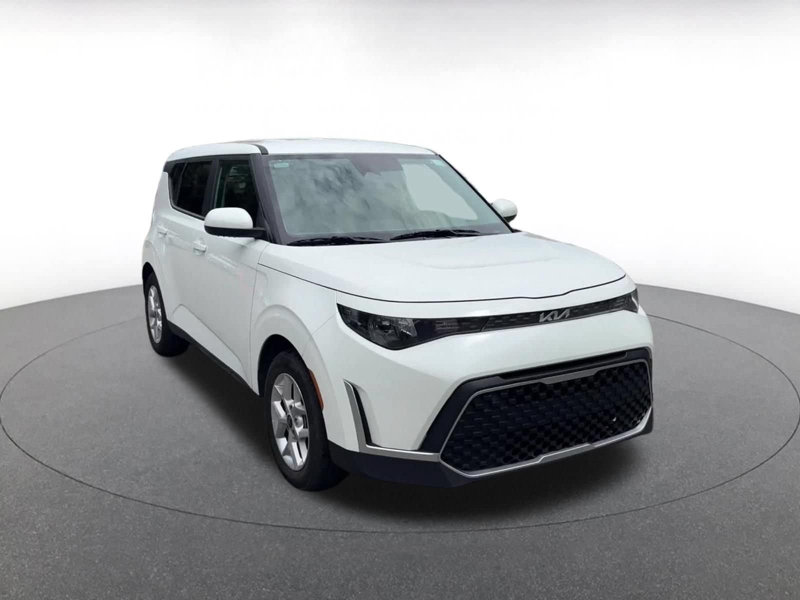 Thumbnail: 2025 Kia Soul - 2