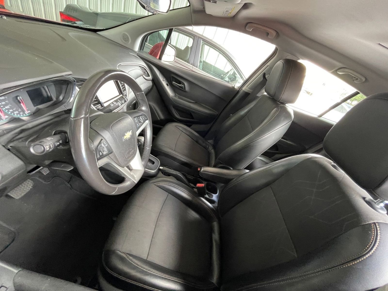 Thumbnail: 2020 Chevrolet Trax - 34
