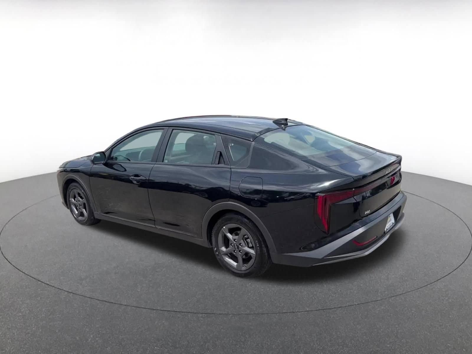 Thumbnail: 2025 Kia K4 - 9