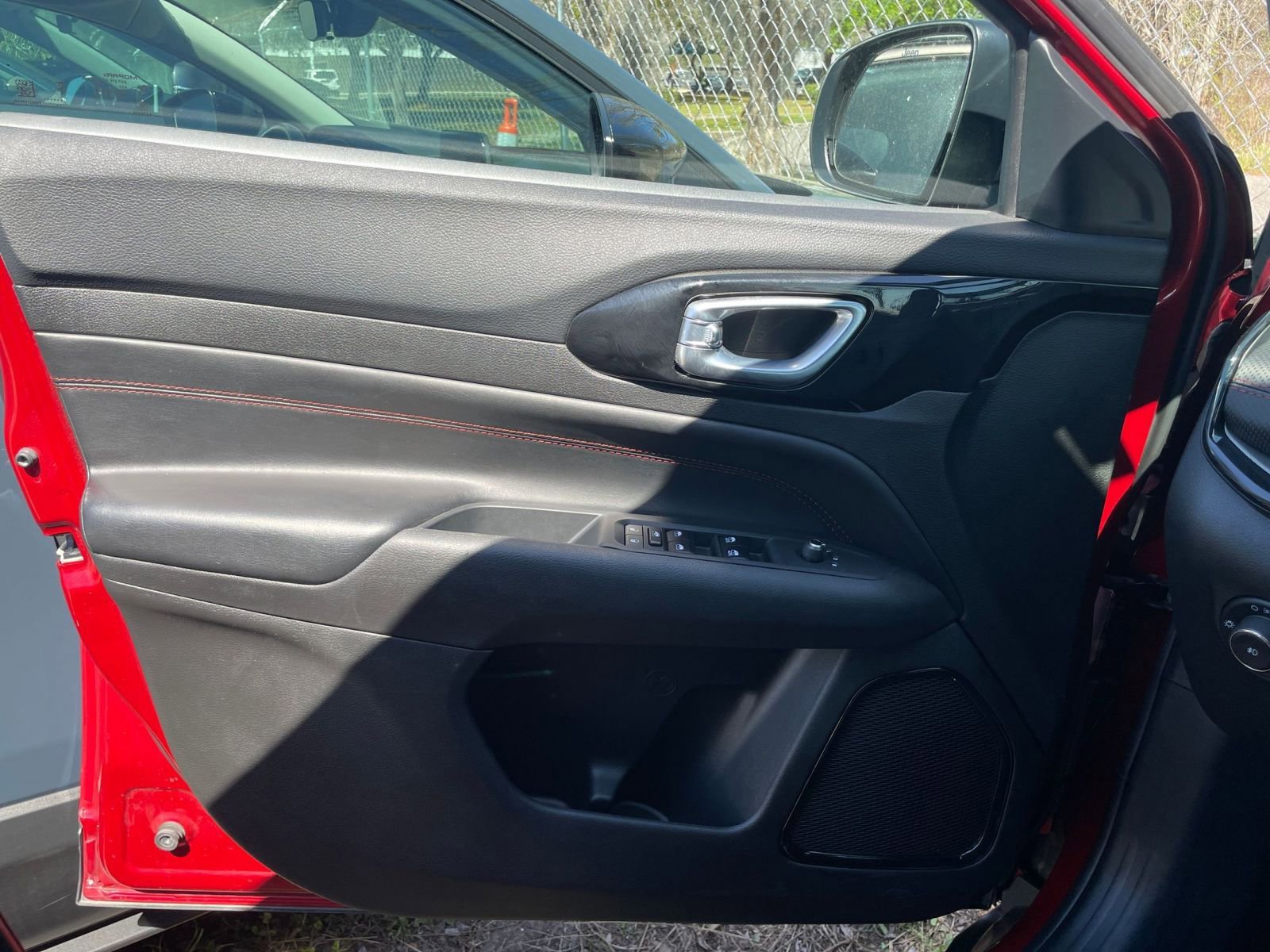 Thumbnail: 2025 Jeep Compass - 17