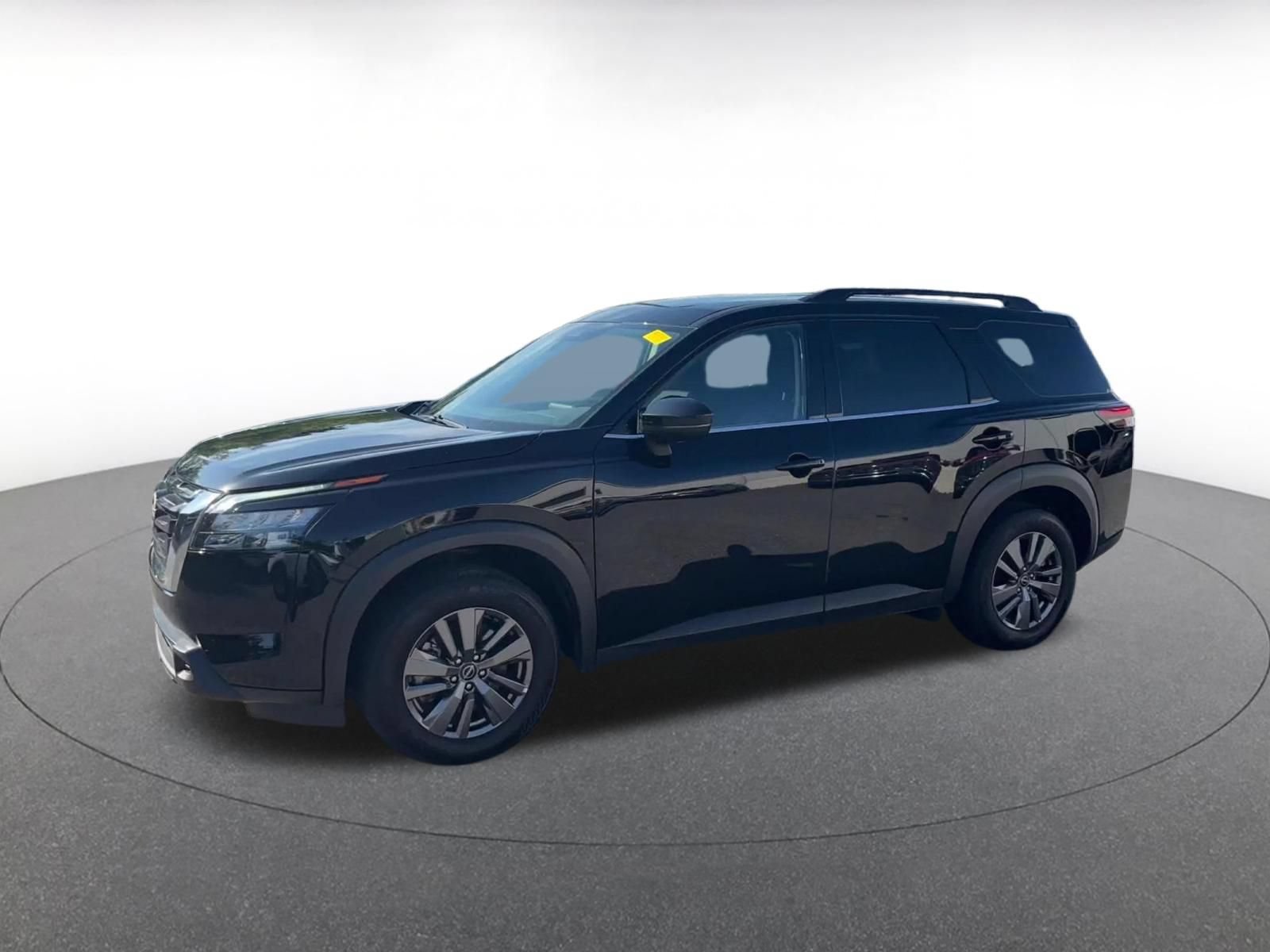 Thumbnail: 2025 Nissan Pathfinder - 7