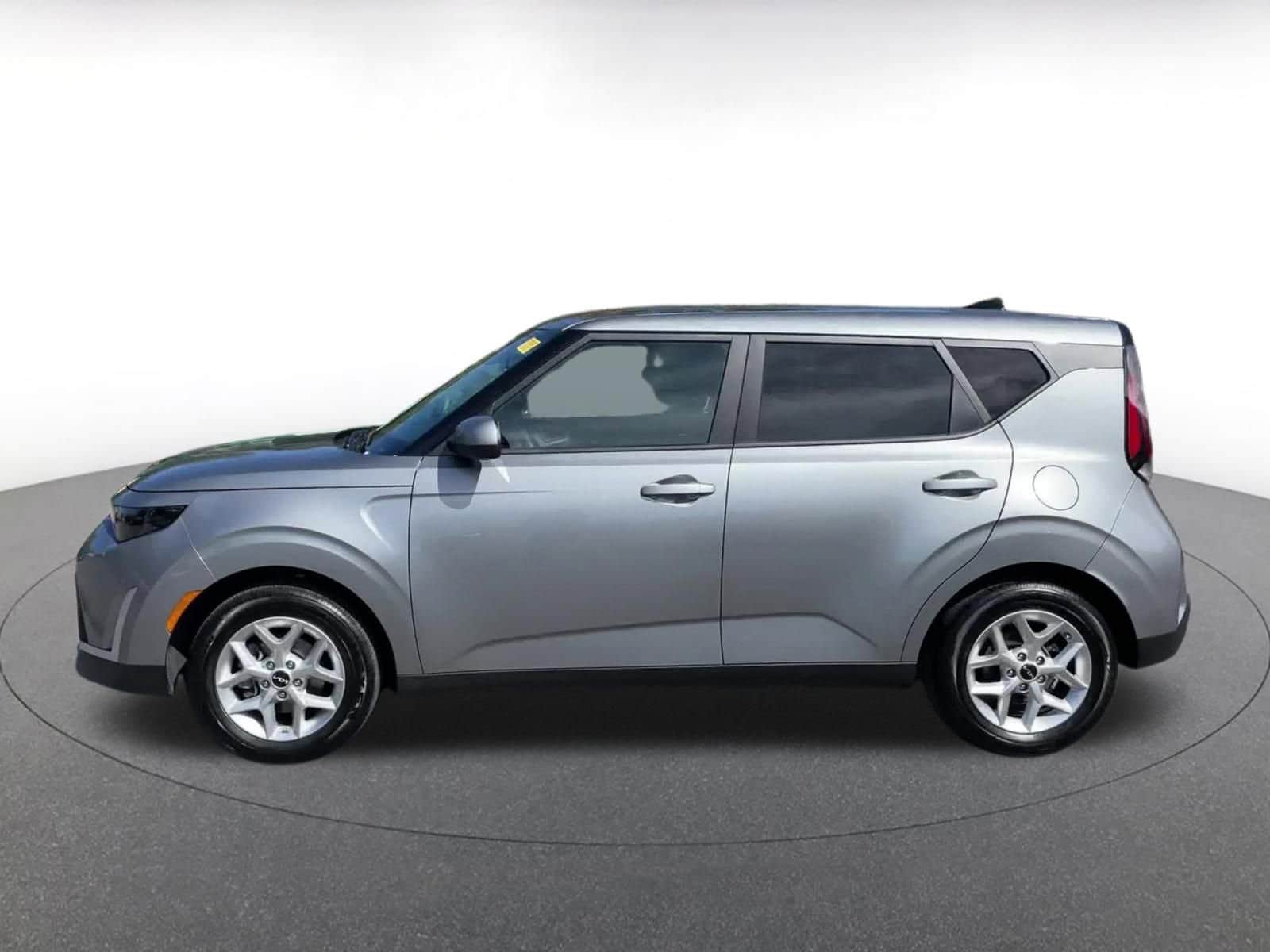 Thumbnail: 2025 Kia Soul - 8