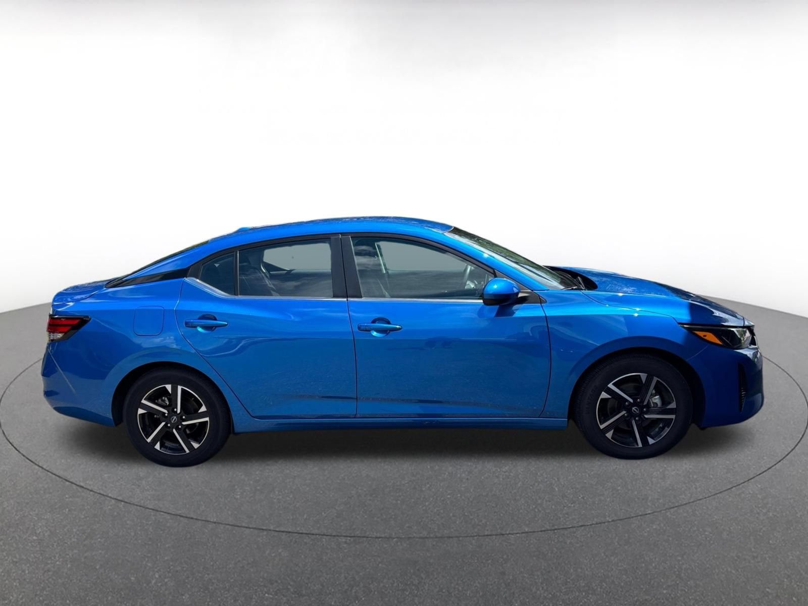 Thumbnail: 2025 Nissan Sentra - 14