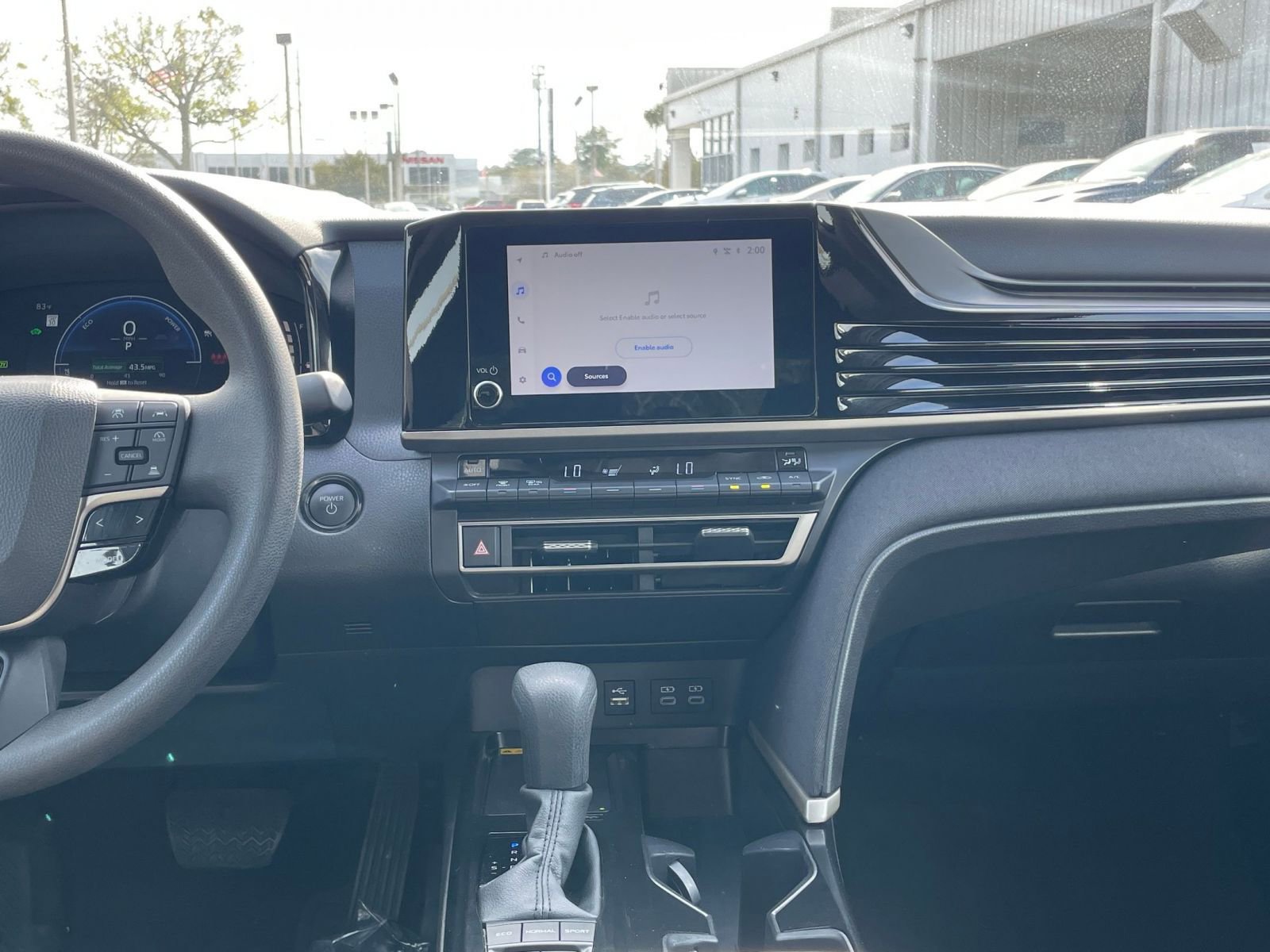 Thumbnail: 2025 Toyota Camry - 18