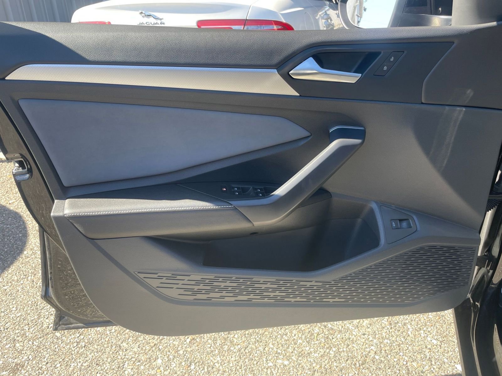 Thumbnail: 2025 Volkswagen Jetta - 20