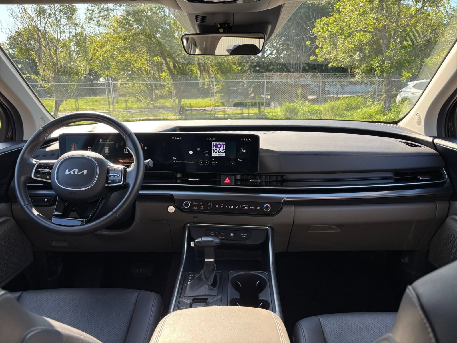 Thumbnail: 2026 Kia Carnival - 35