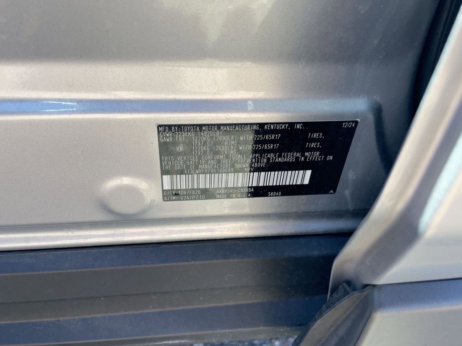 Thumbnail: 2025 Toyota RAV4 - 27