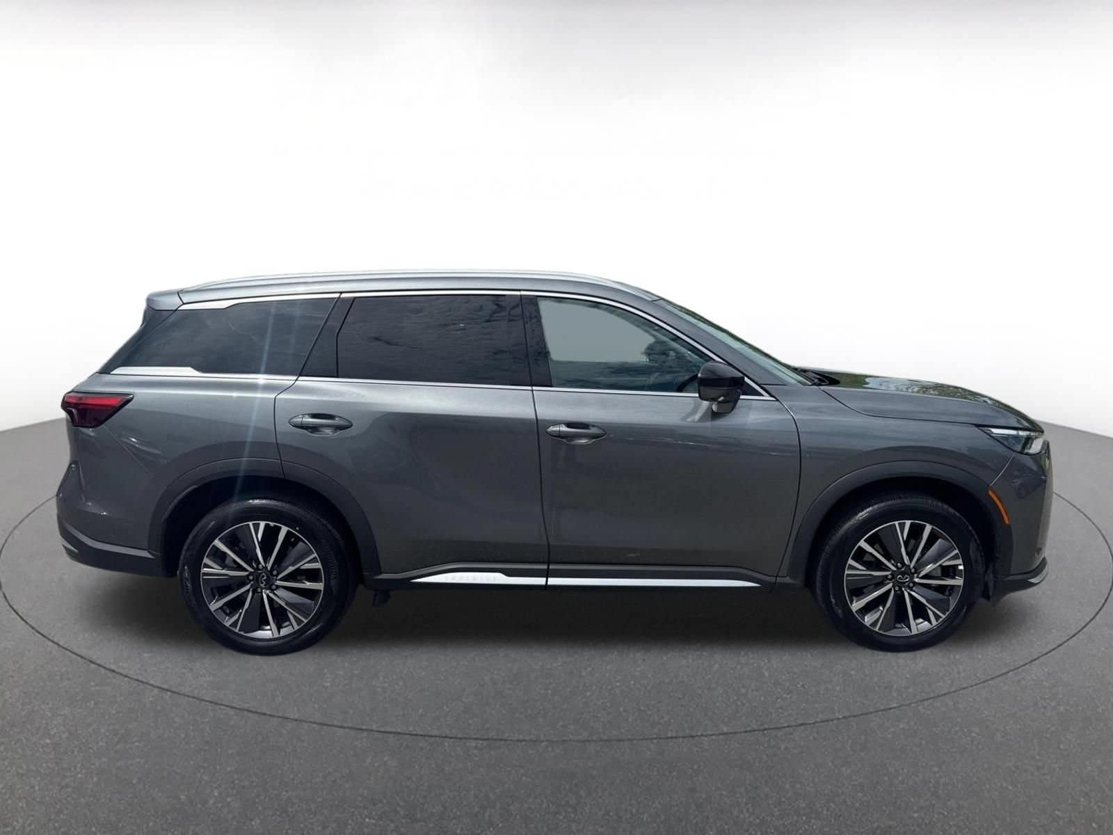 Thumbnail: 2026 INFINITI QX60 - 15