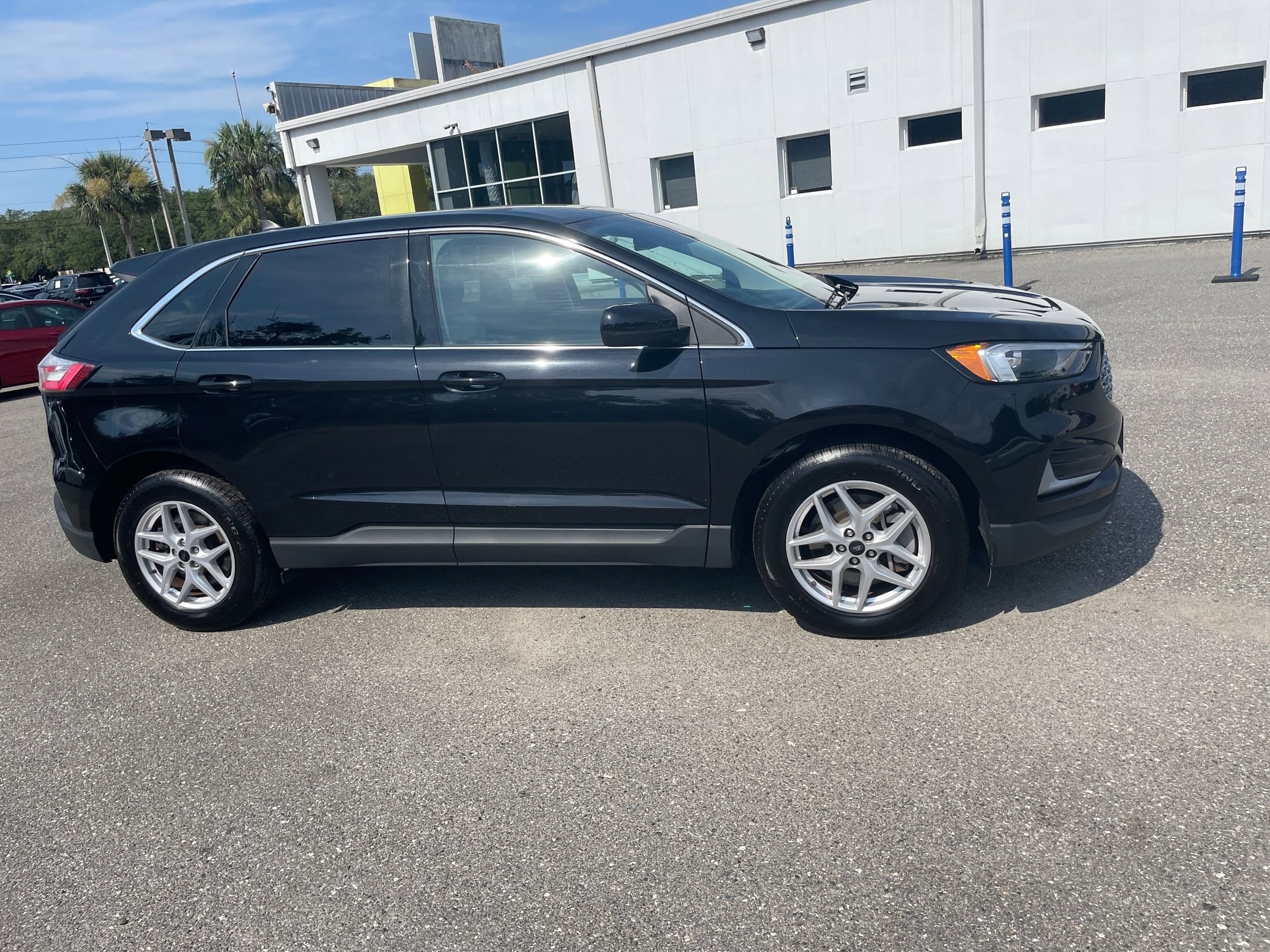 Thumbnail: 2023 Ford Edge - 7