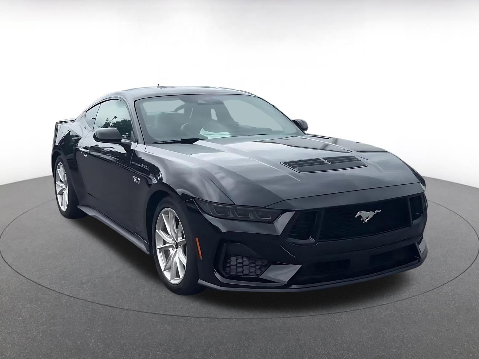 Thumbnail: 2025 Ford Mustang - 2