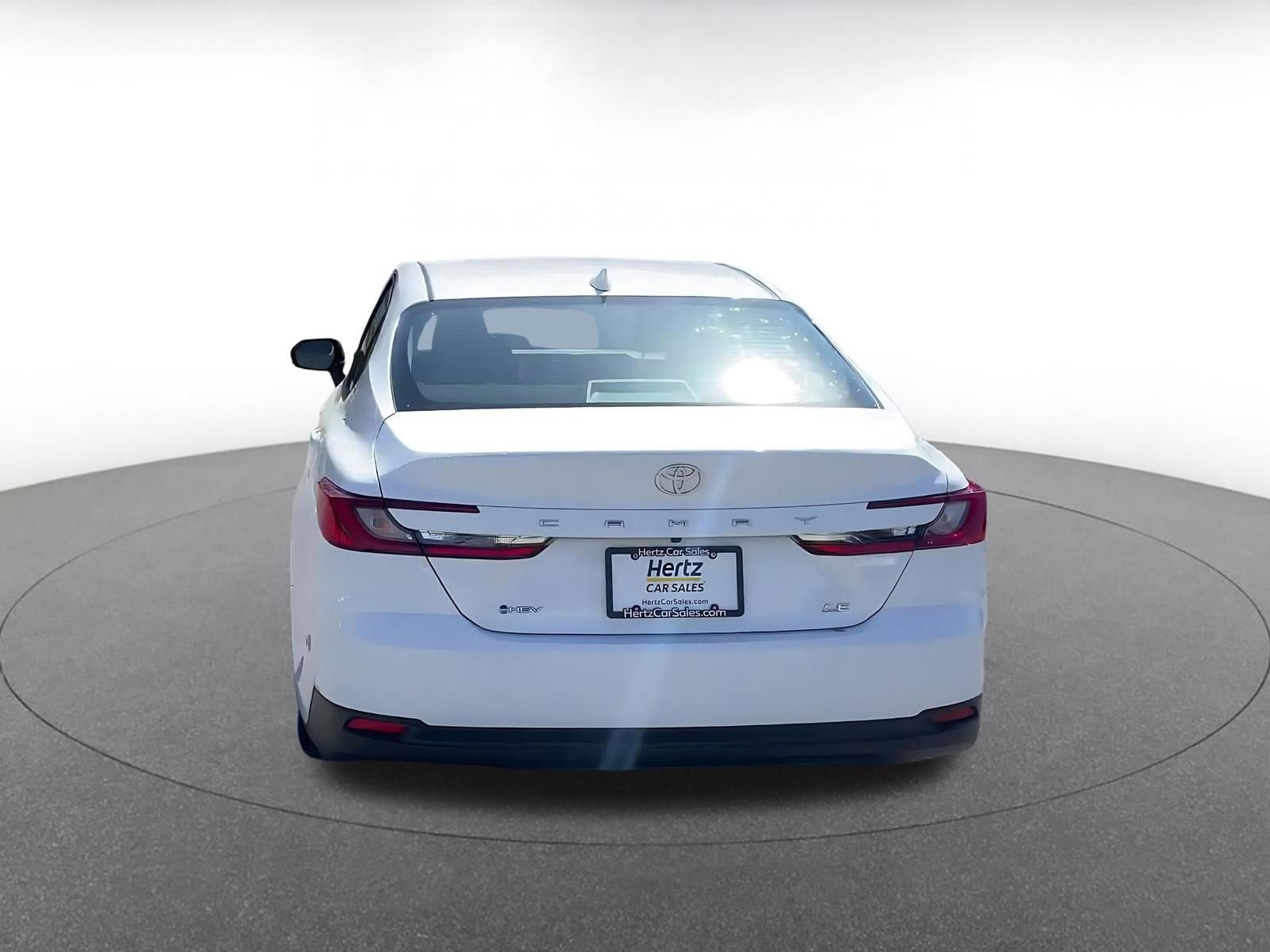 Thumbnail: 2025 Toyota Camry - 10