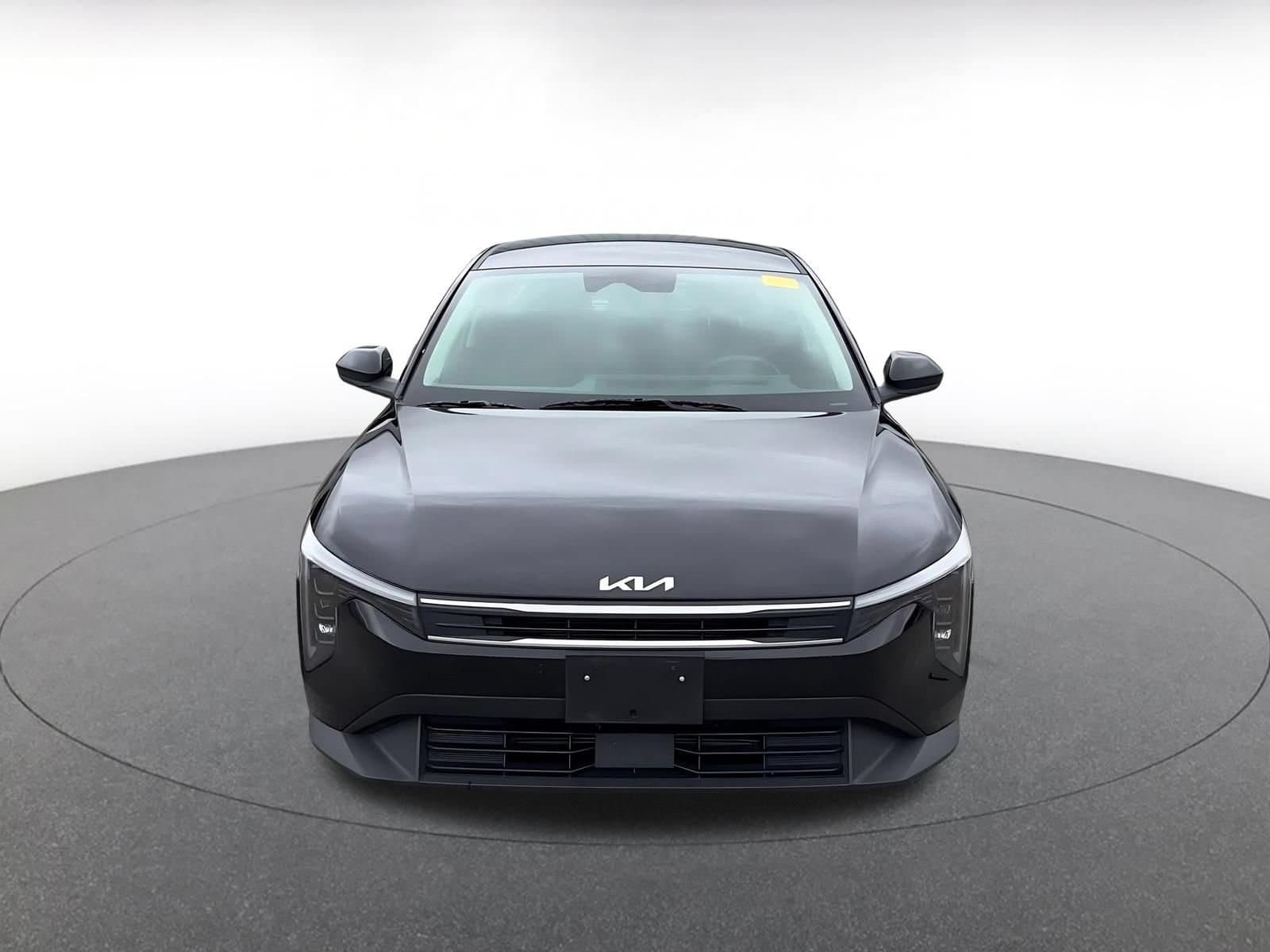 Thumbnail: 2025 Kia K4 - 3