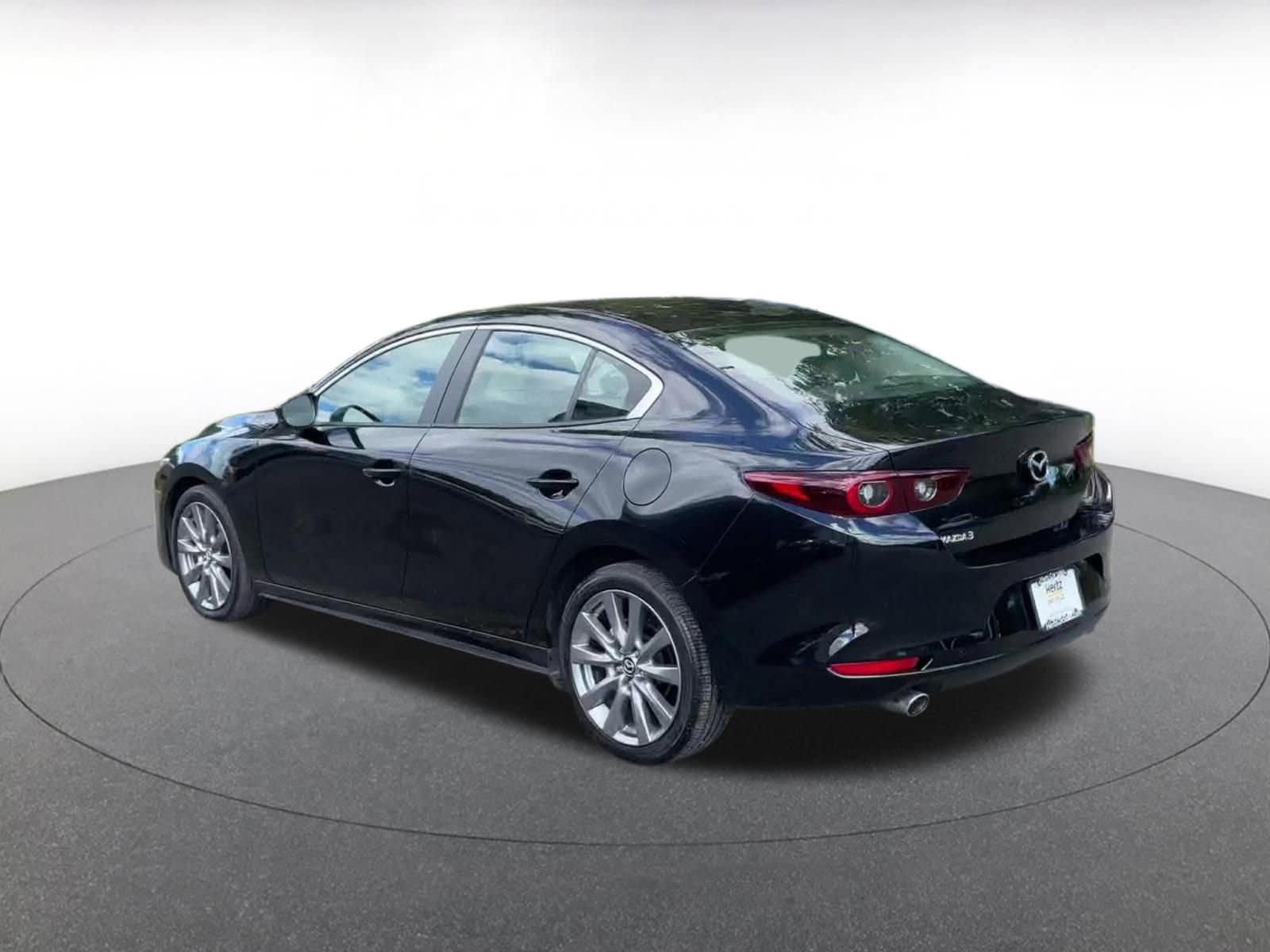 Thumbnail: 2025 Mazda Mazda3 - 10