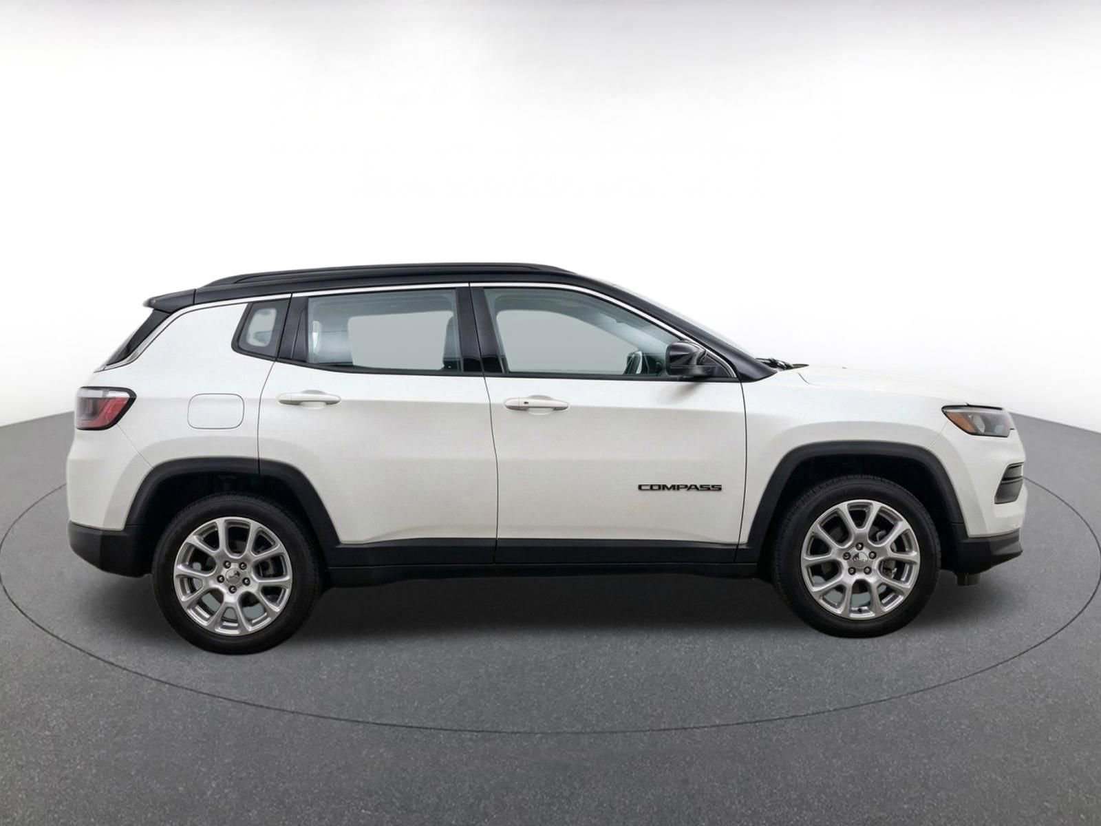 Thumbnail: 2025 Jeep Compass - 10
