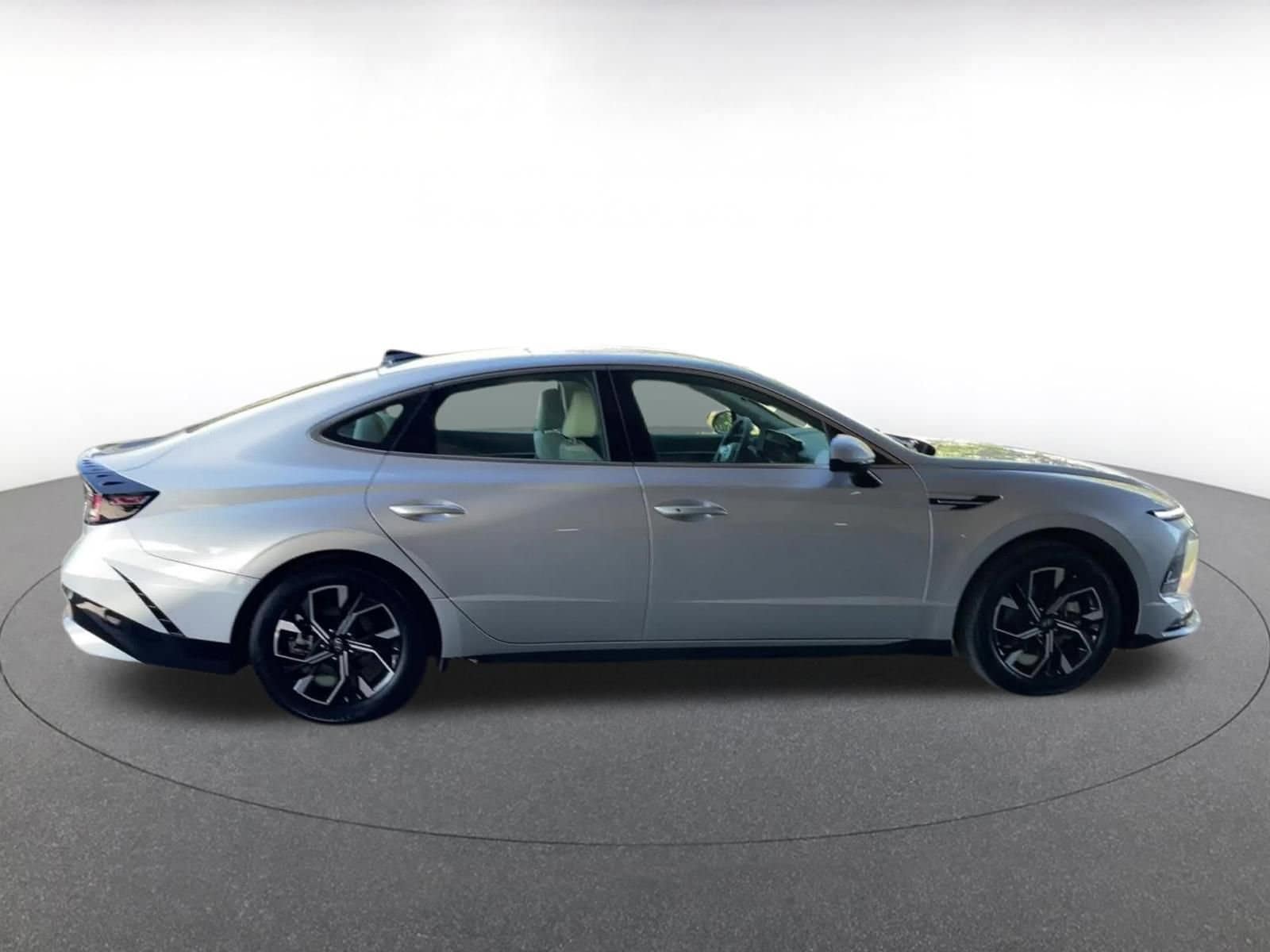 Thumbnail: 2025 Hyundai Sonata - 16