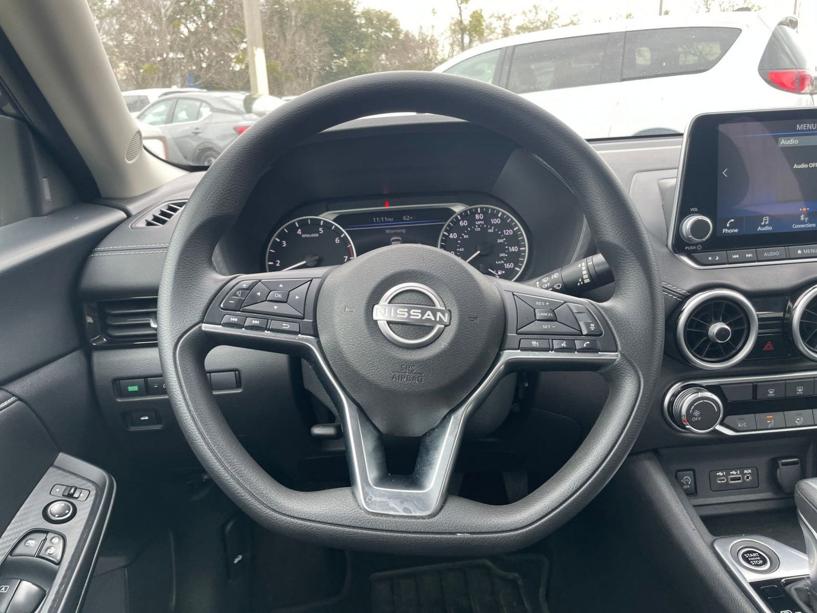 Thumbnail: 2024 Nissan Sentra - 25