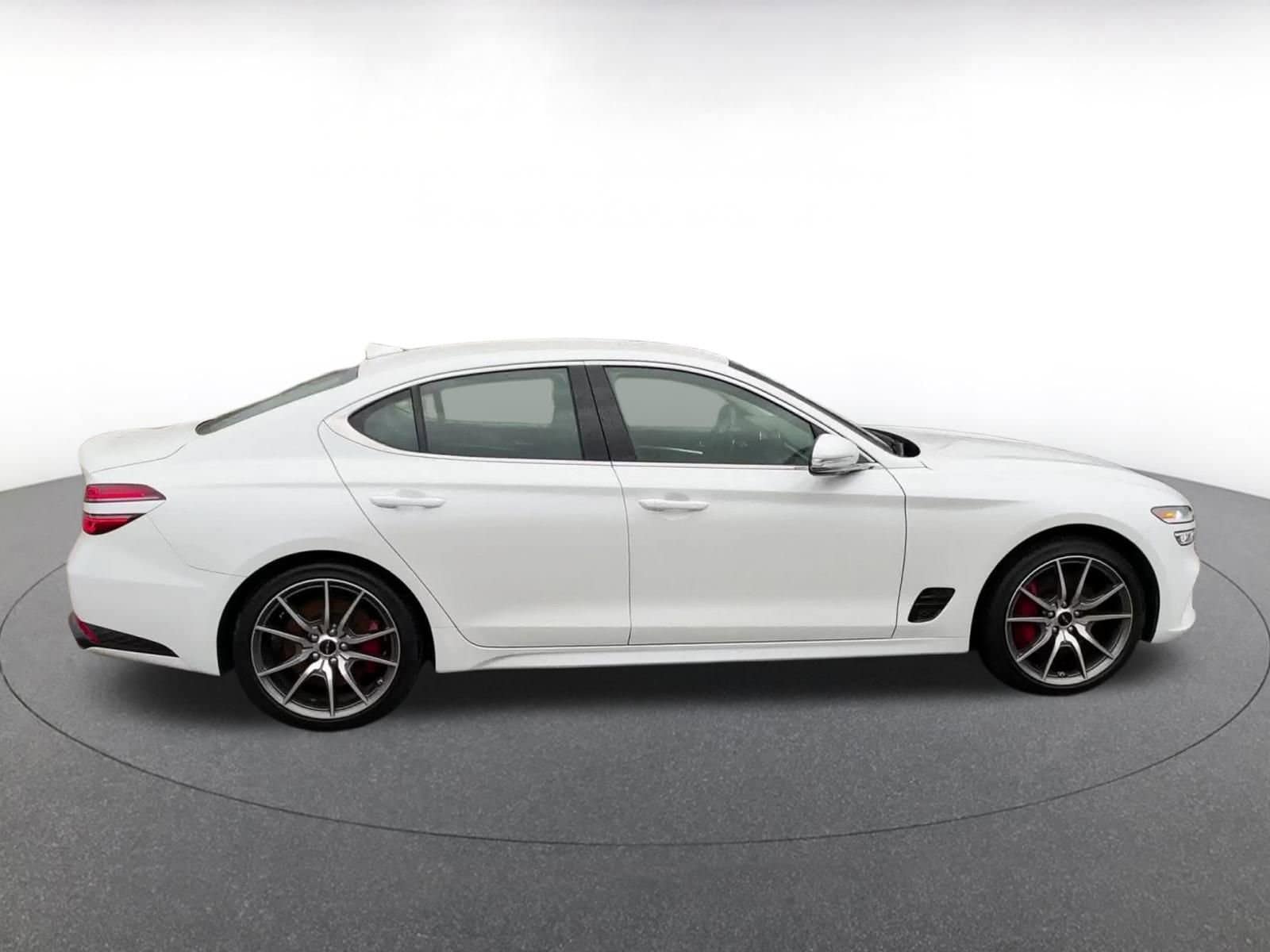 Thumbnail: 2025 Genesis G70 - 16