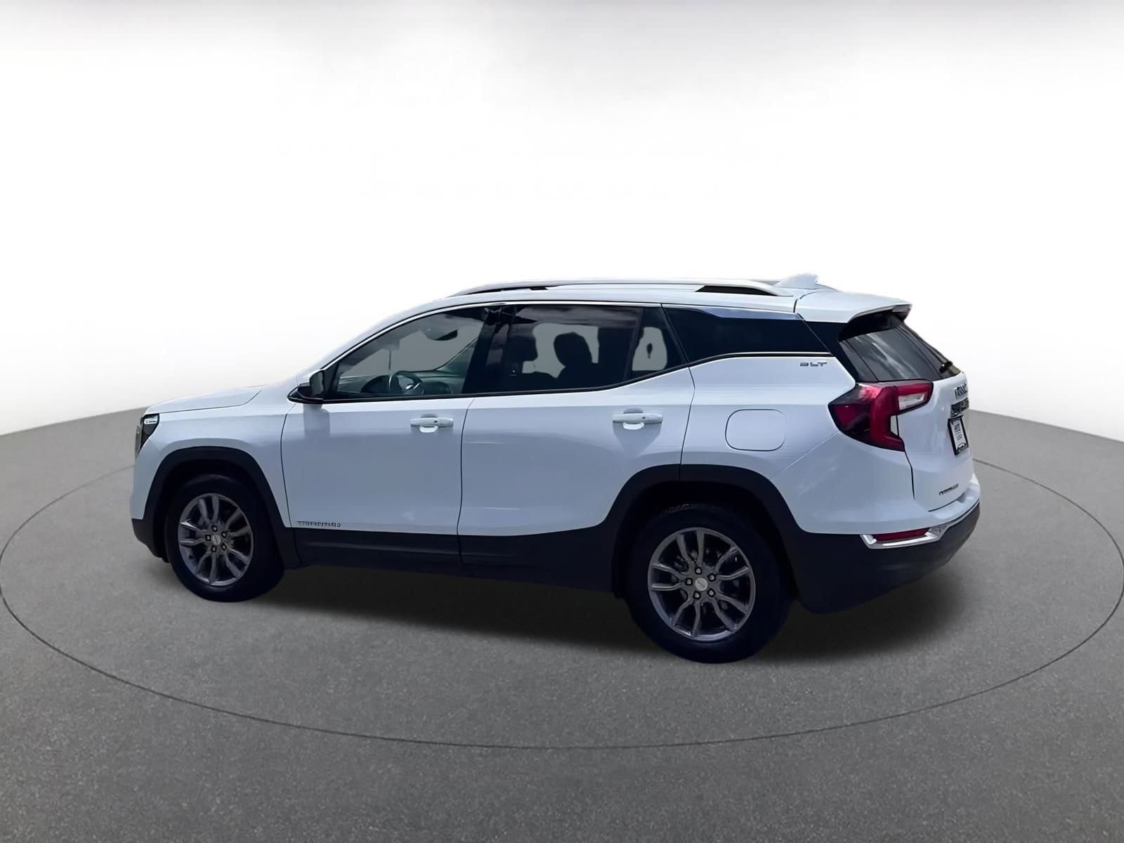 Thumbnail: 2023 GMC Terrain - 9