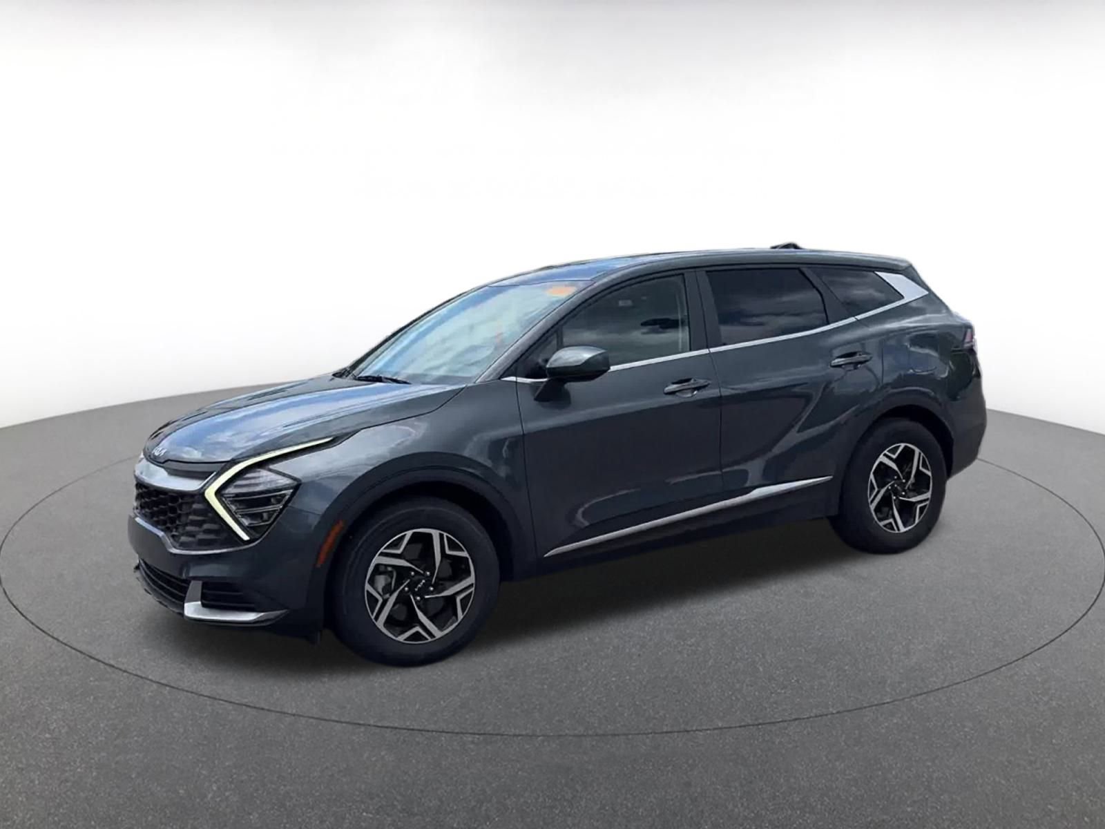 Thumbnail: 2024 Kia Sportage - 7