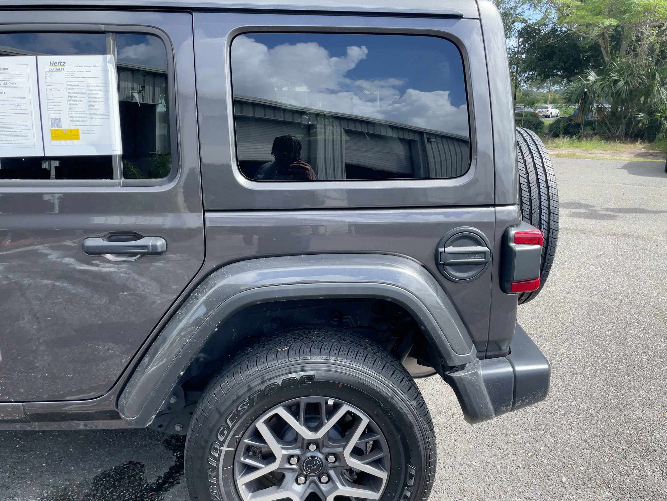 Thumbnail: 2025 Jeep Wrangler - 16