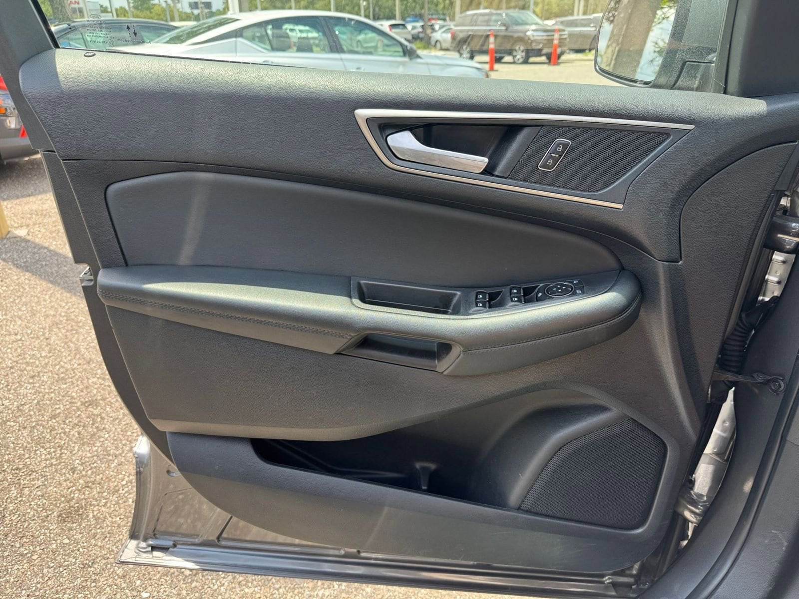 Thumbnail: 2024 Ford Edge - 20