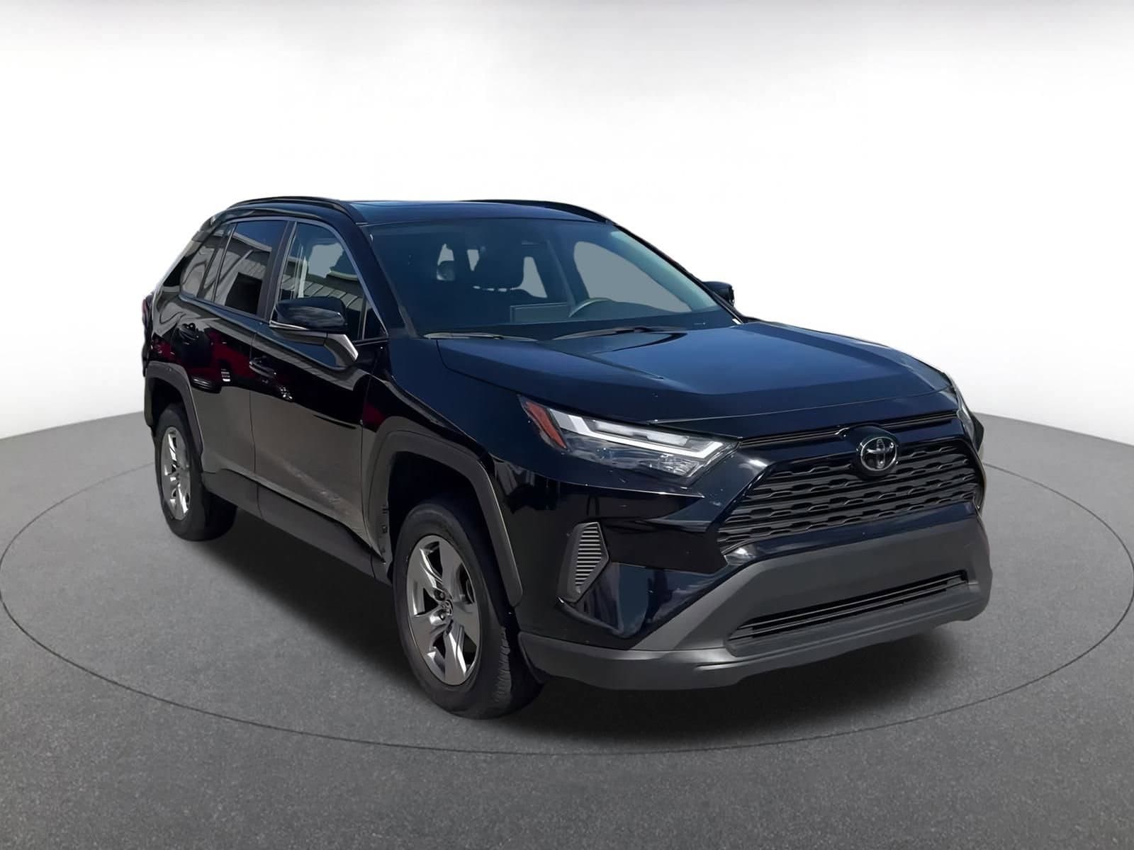 Thumbnail: 2025 Toyota RAV4 - 2
