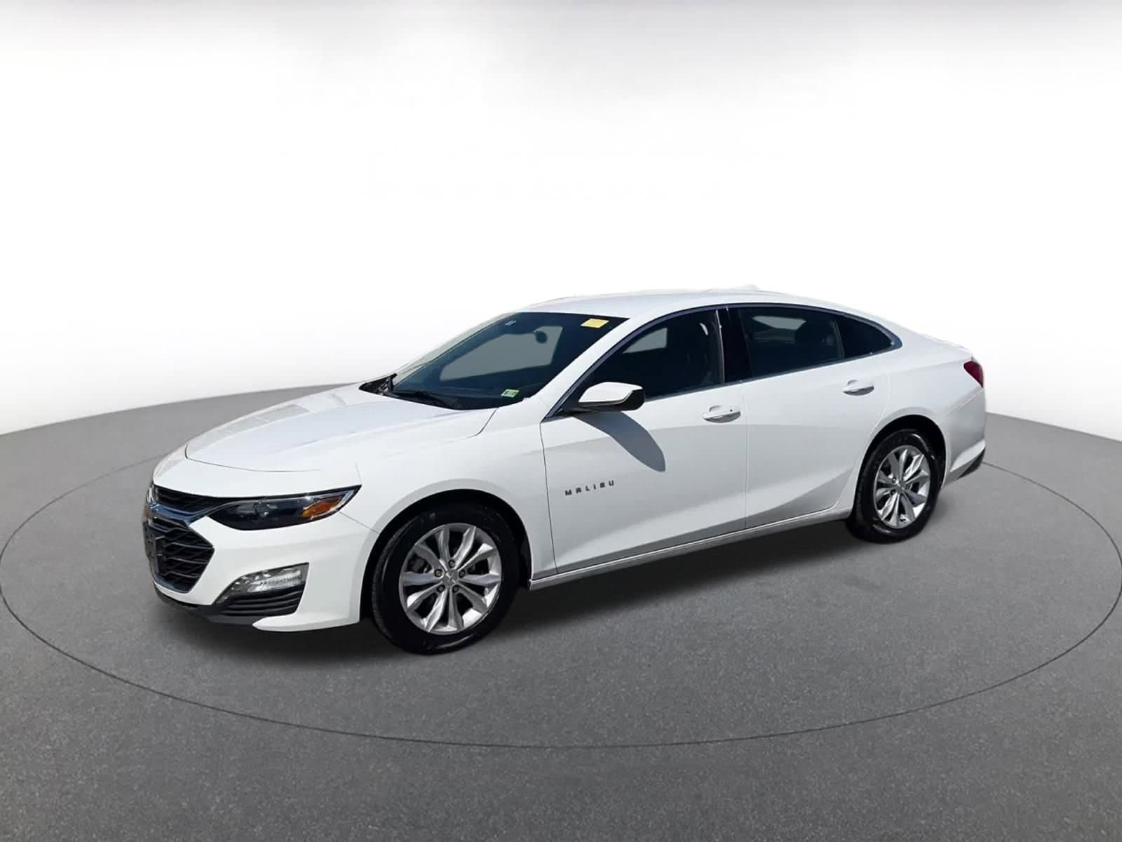 Thumbnail: 2024 Chevrolet Malibu - 7