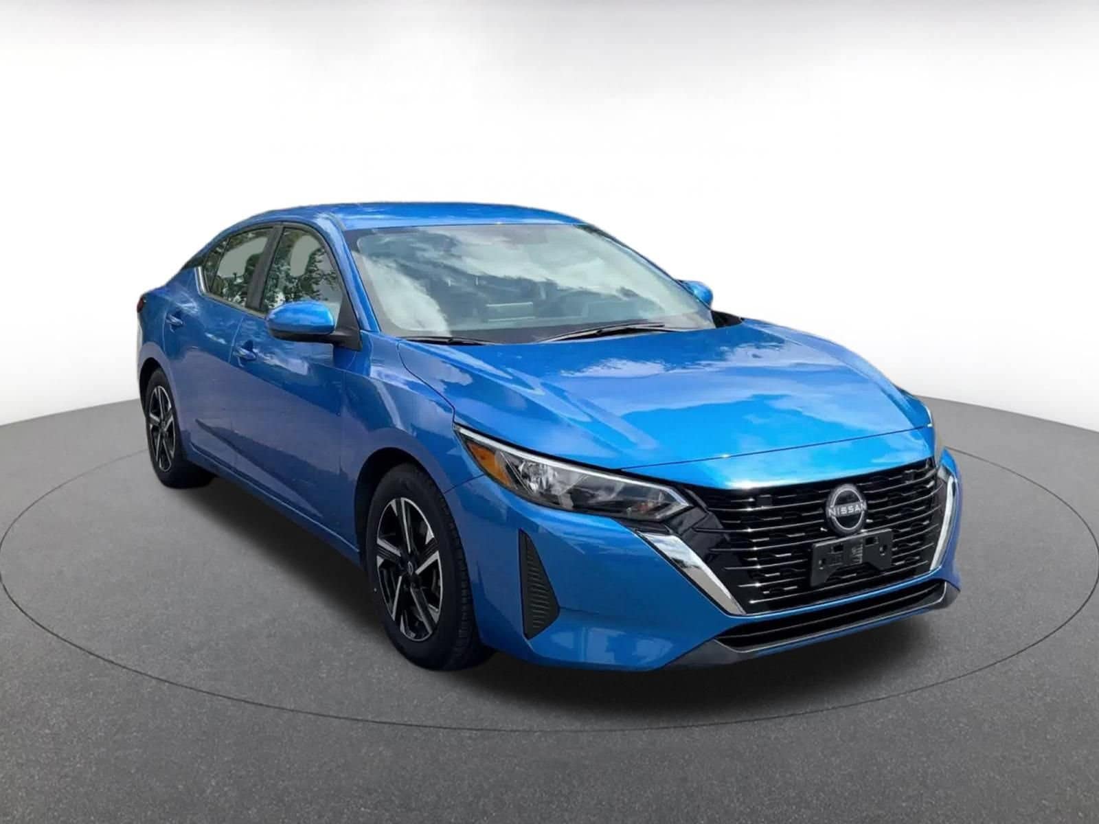 Thumbnail: 2025 Nissan Sentra - 2