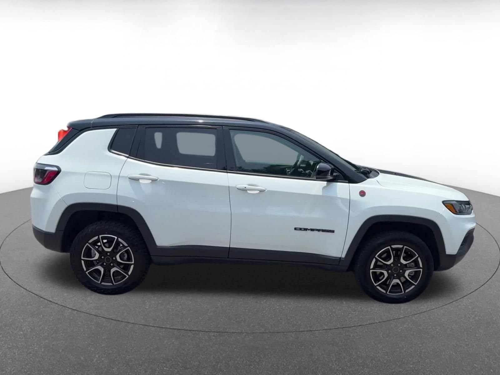Thumbnail: 2025 Jeep Compass - 15