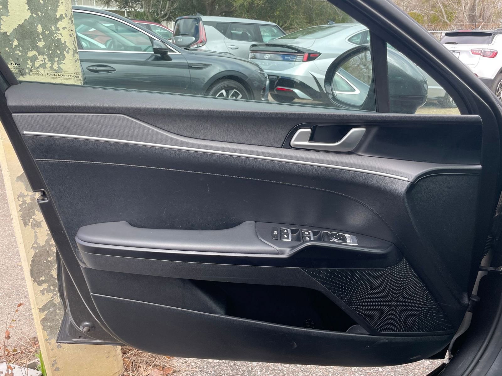 Thumbnail: 2025 Kia K5 - 18